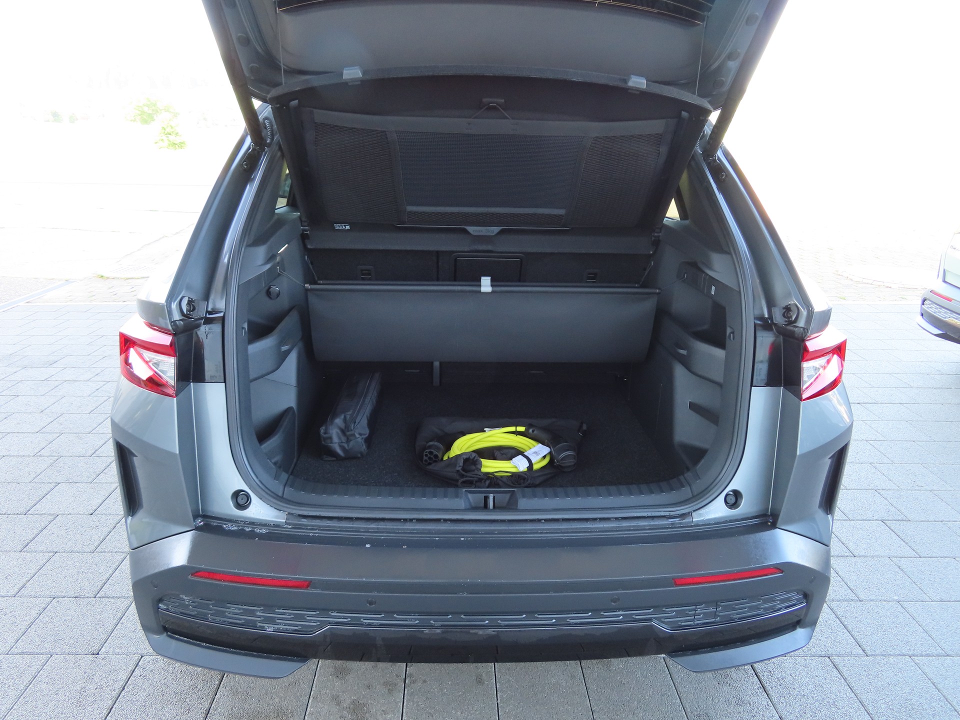 SKODA Elroq 85x Sportline 4x4-image-11