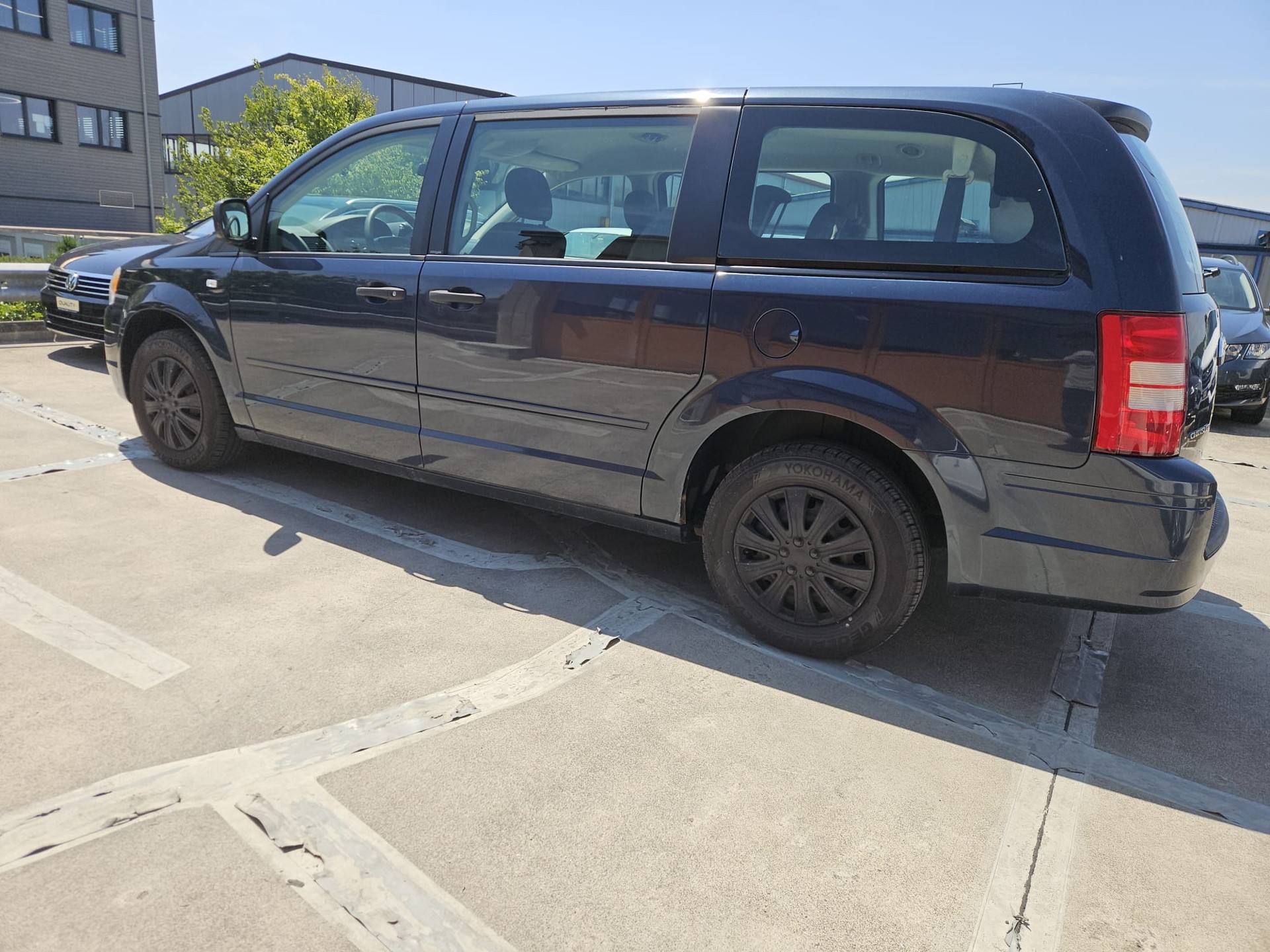 CHRYSLER Grand Voyager 3.8 Classic Line Plus Automatic-showroom-element-1