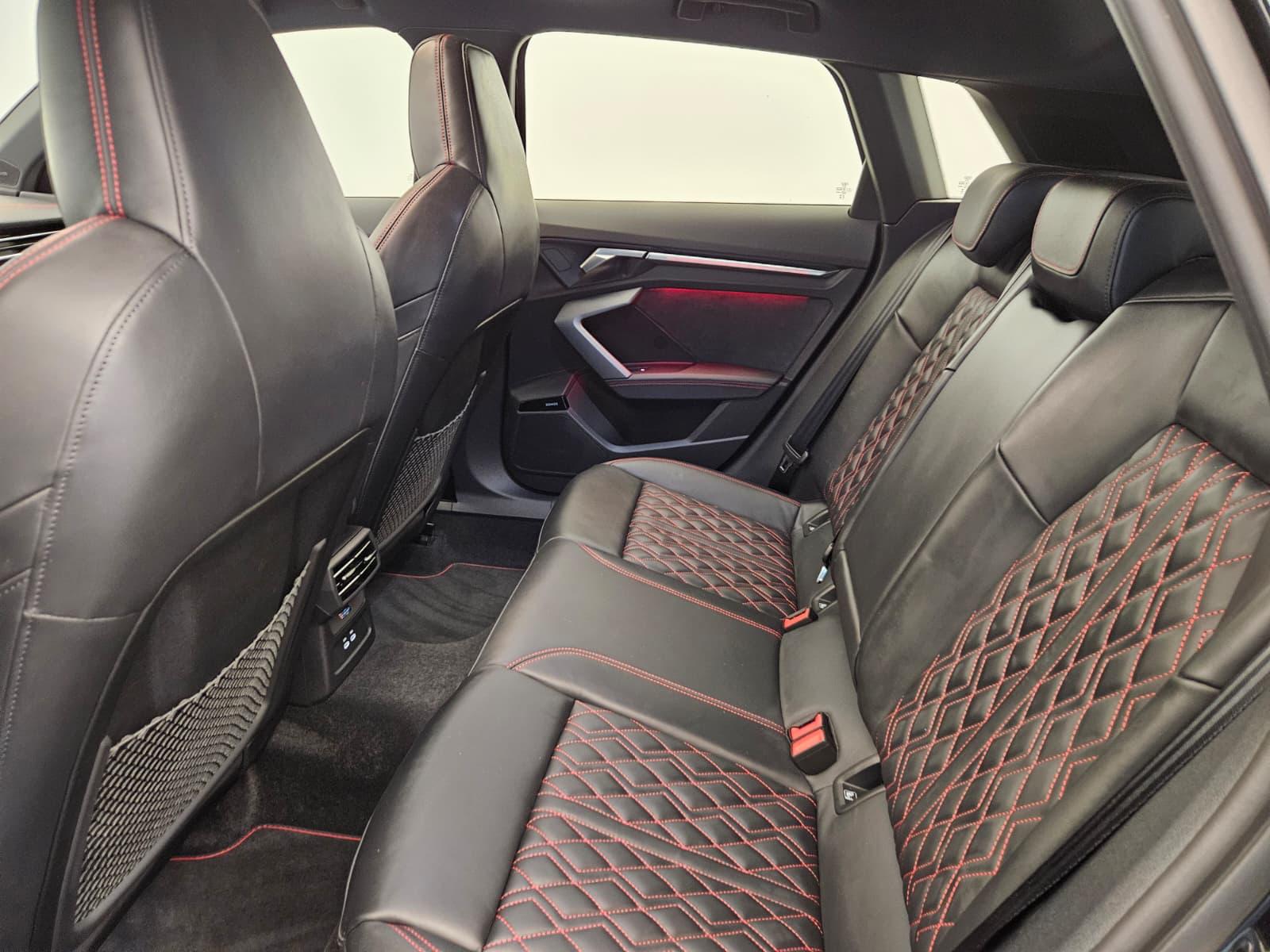 AUDI S3 Sportback TFSI quattro S-tronic-image-12