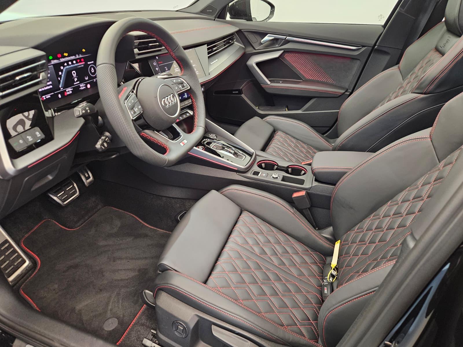 AUDI S3 Sportback TFSI quattro S-tronic-image-10