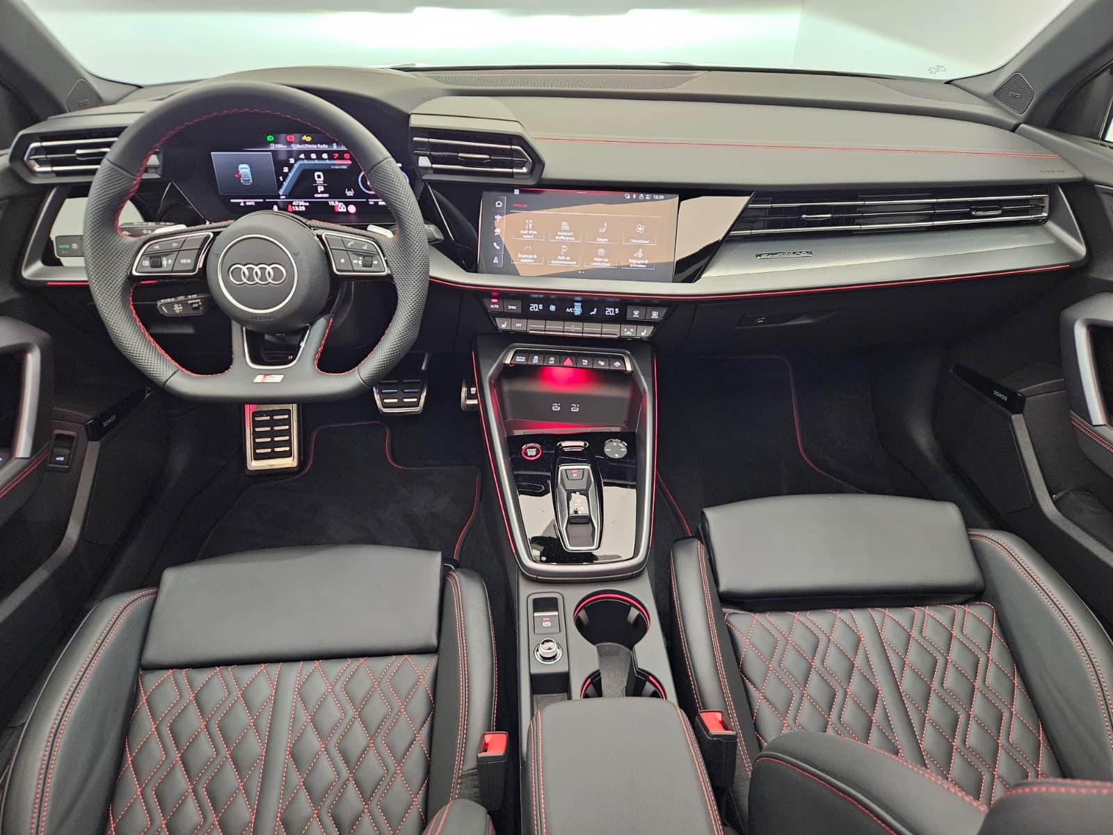 AUDI S3 Sportback TFSI quattro S-tronic-image-9