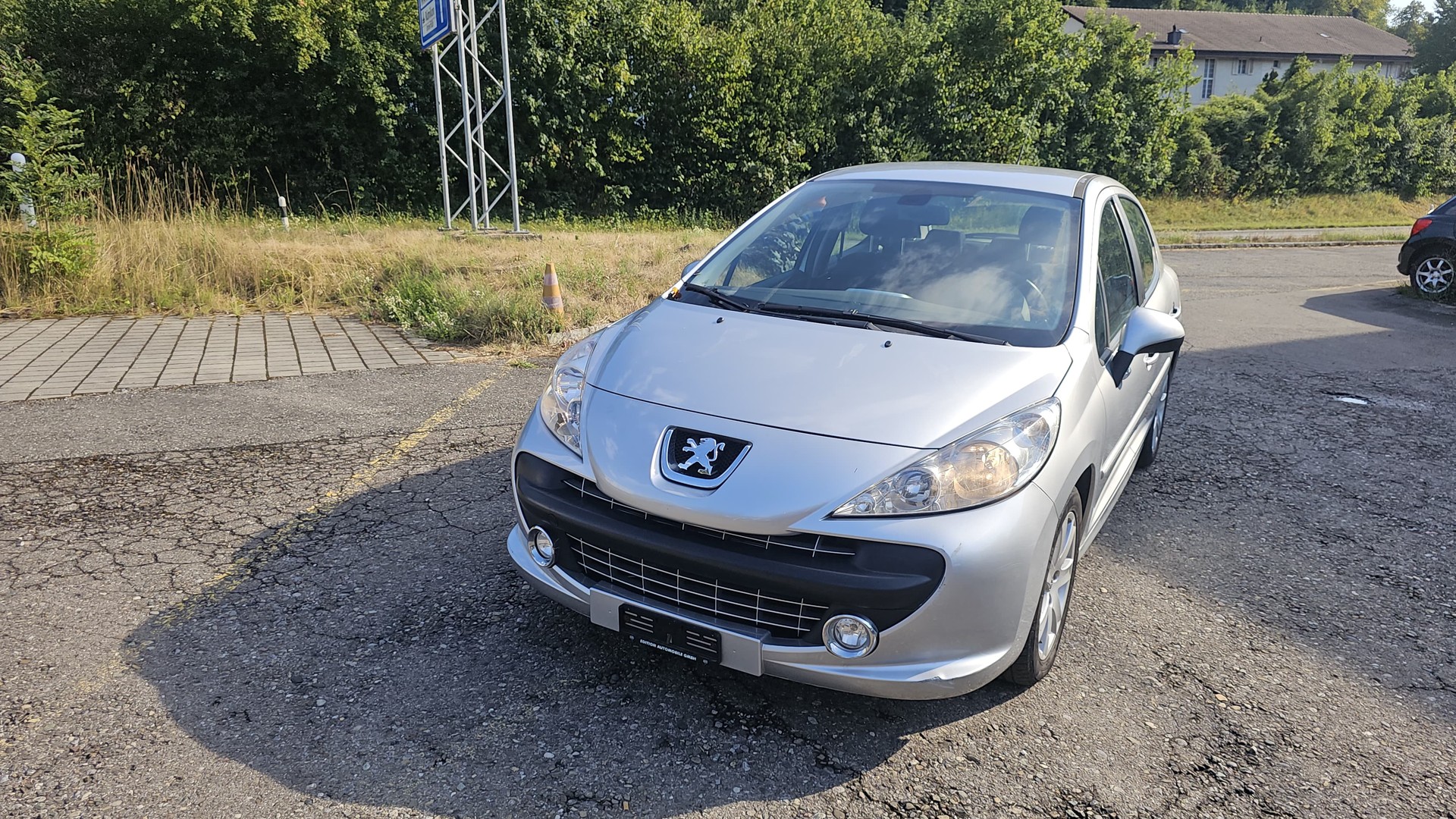PEUGEOT 207 1.6 16V Sport Automatic-image-7