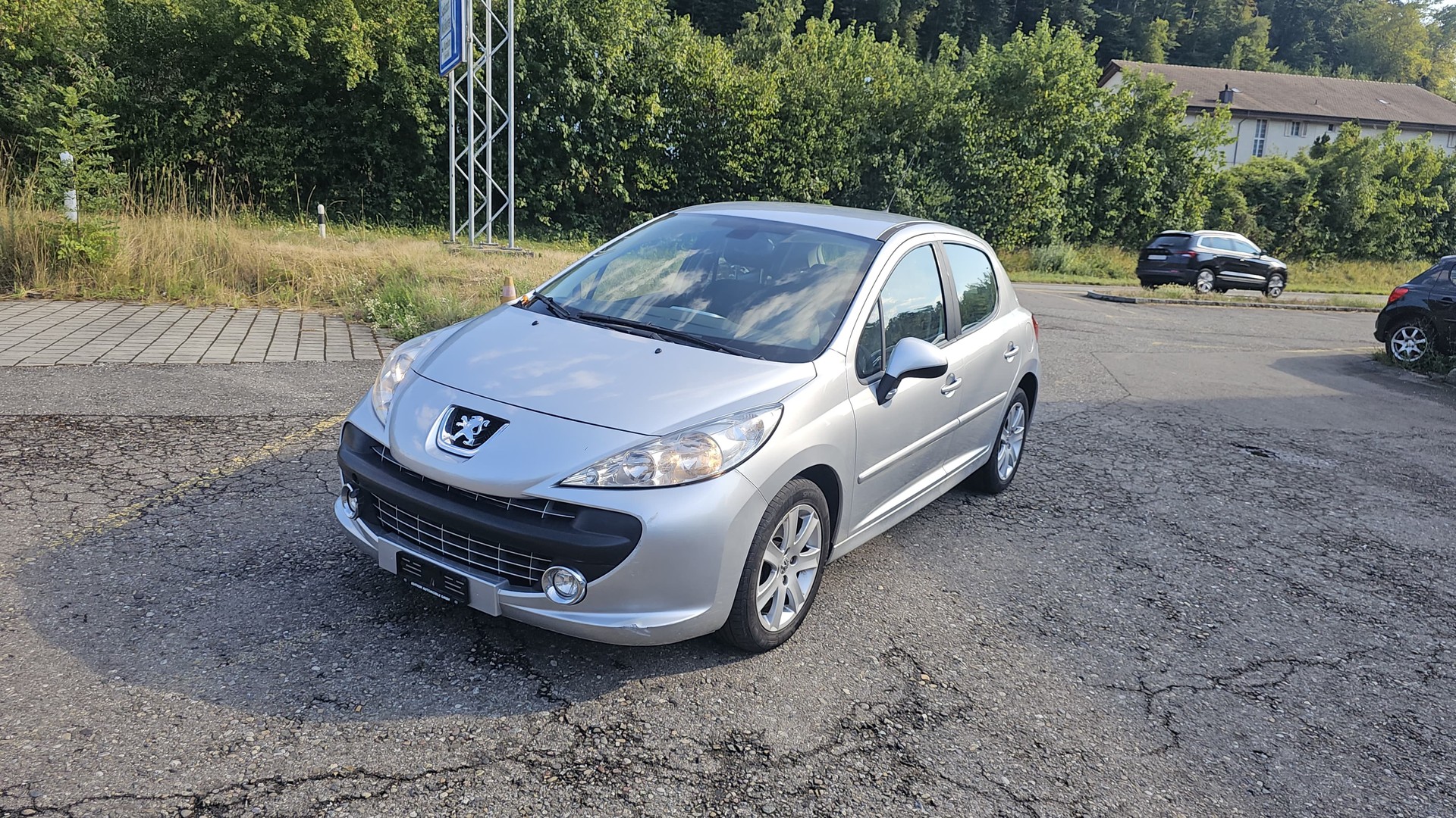 PEUGEOT 207 1.6 16V Sport Automatic-image-1
