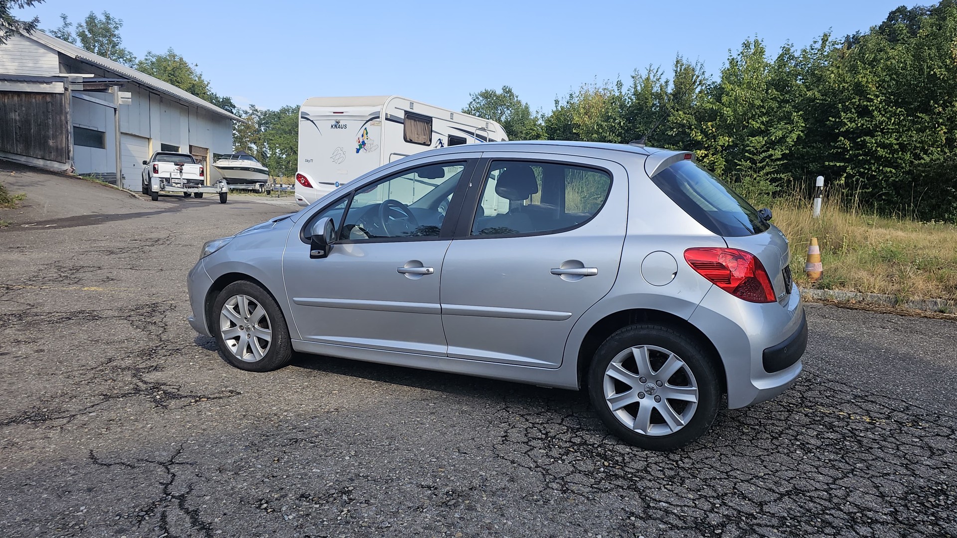 PEUGEOT 207 1.6 16V Sport Automatic-image-3