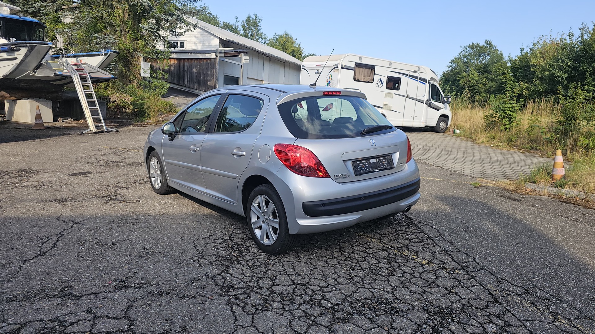 PEUGEOT 207 1.6 16V Sport Automatic-image-5
