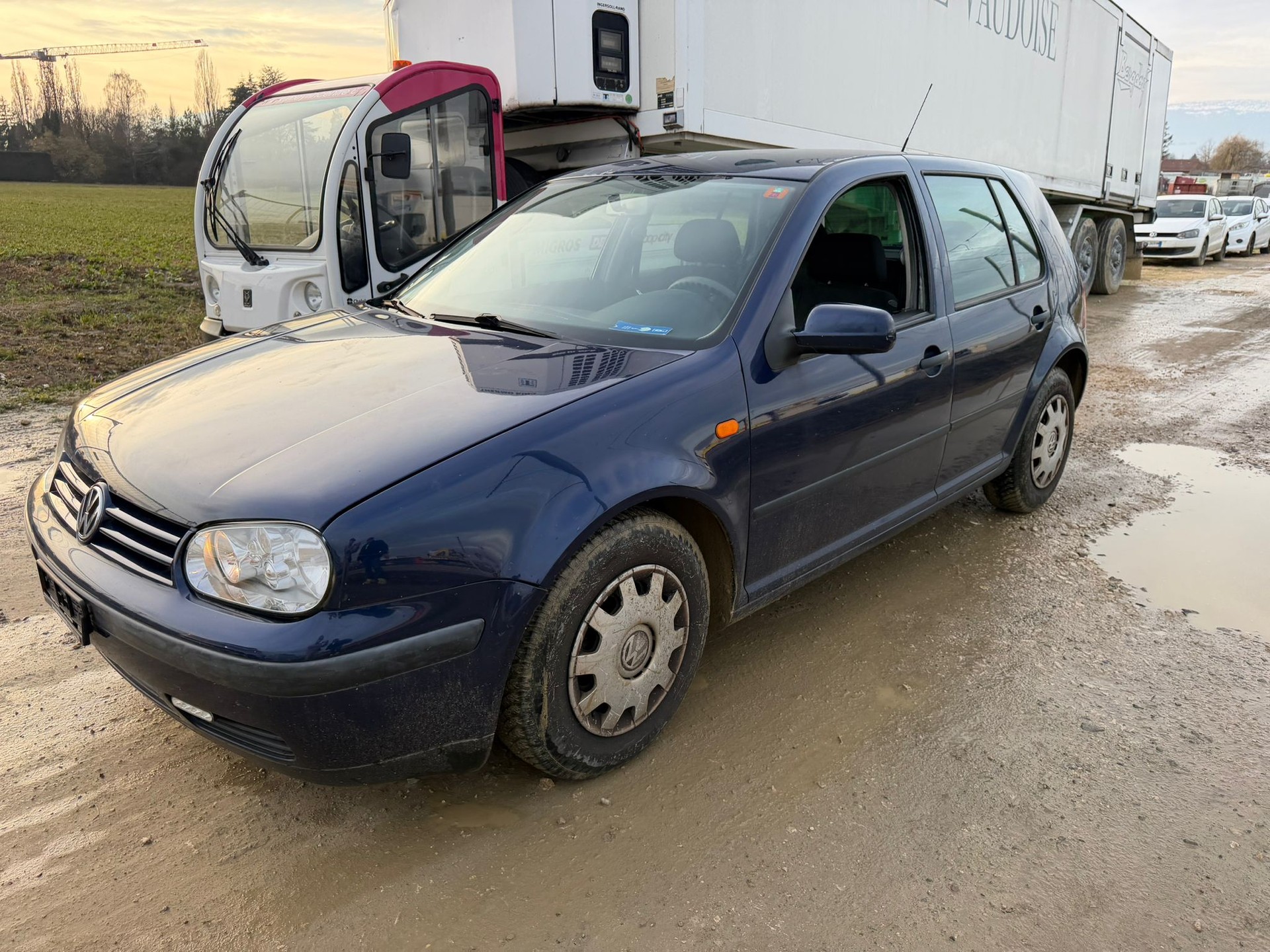 VW Golf 1.6-image-6