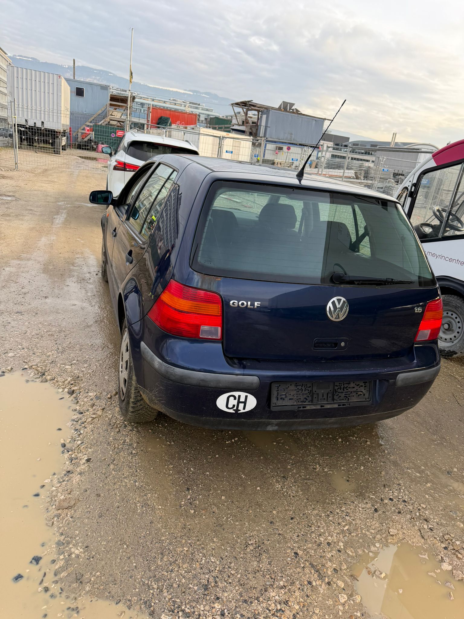 VW Golf 1.6-image-5
