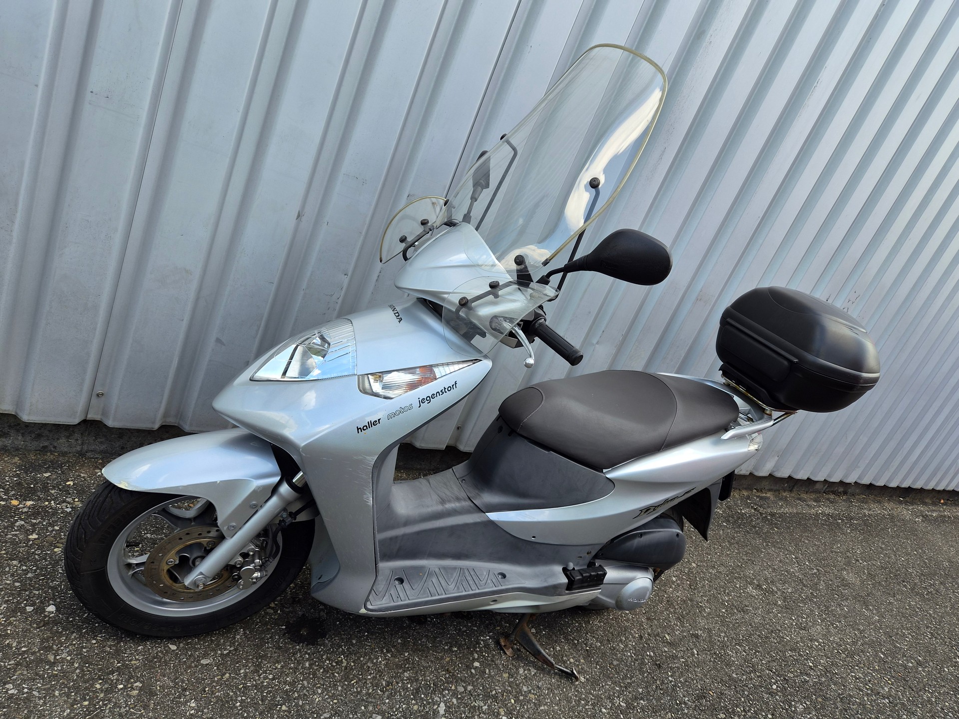 HONDA SES 125 Dylan-image-13