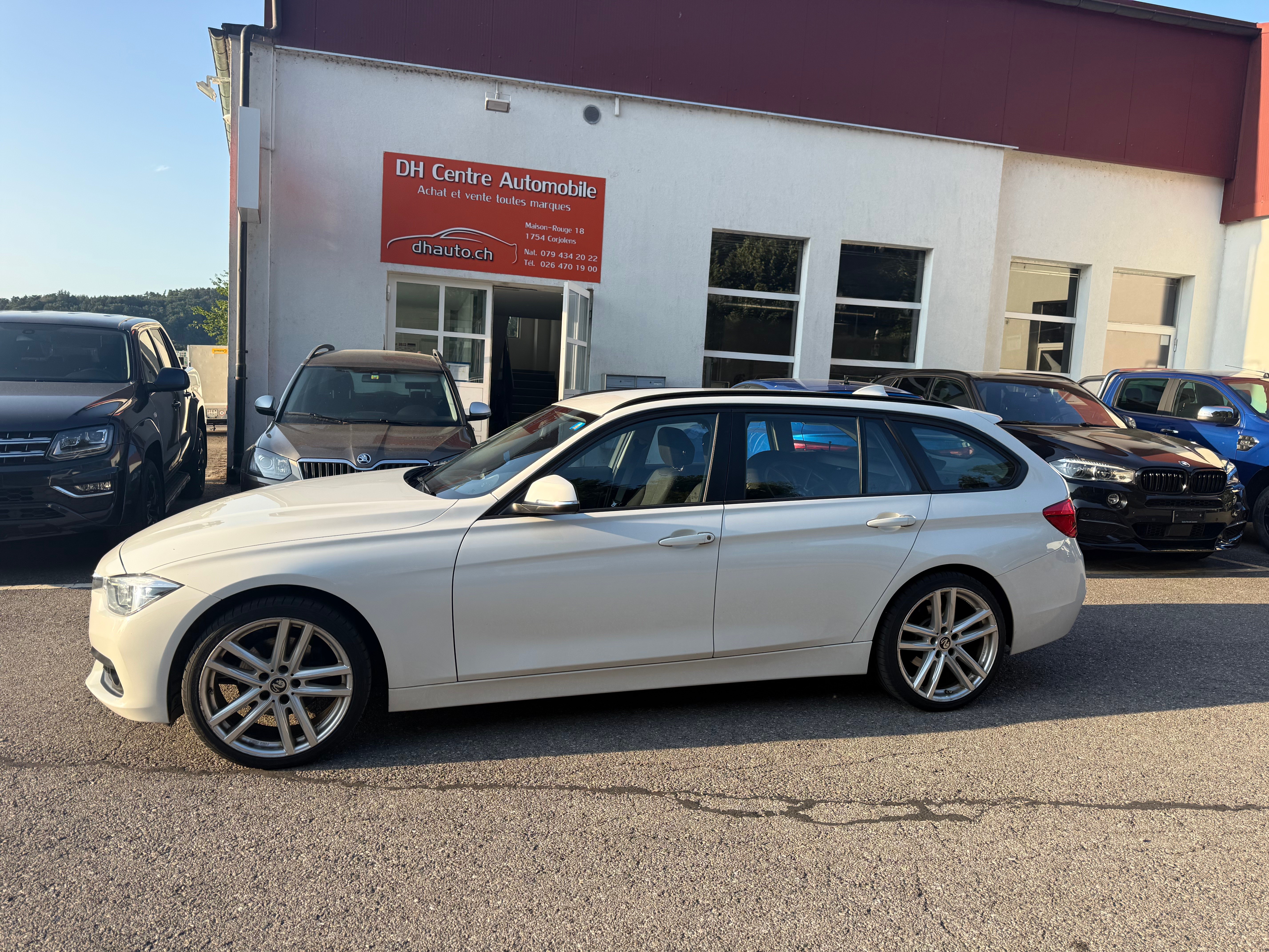 Car photo