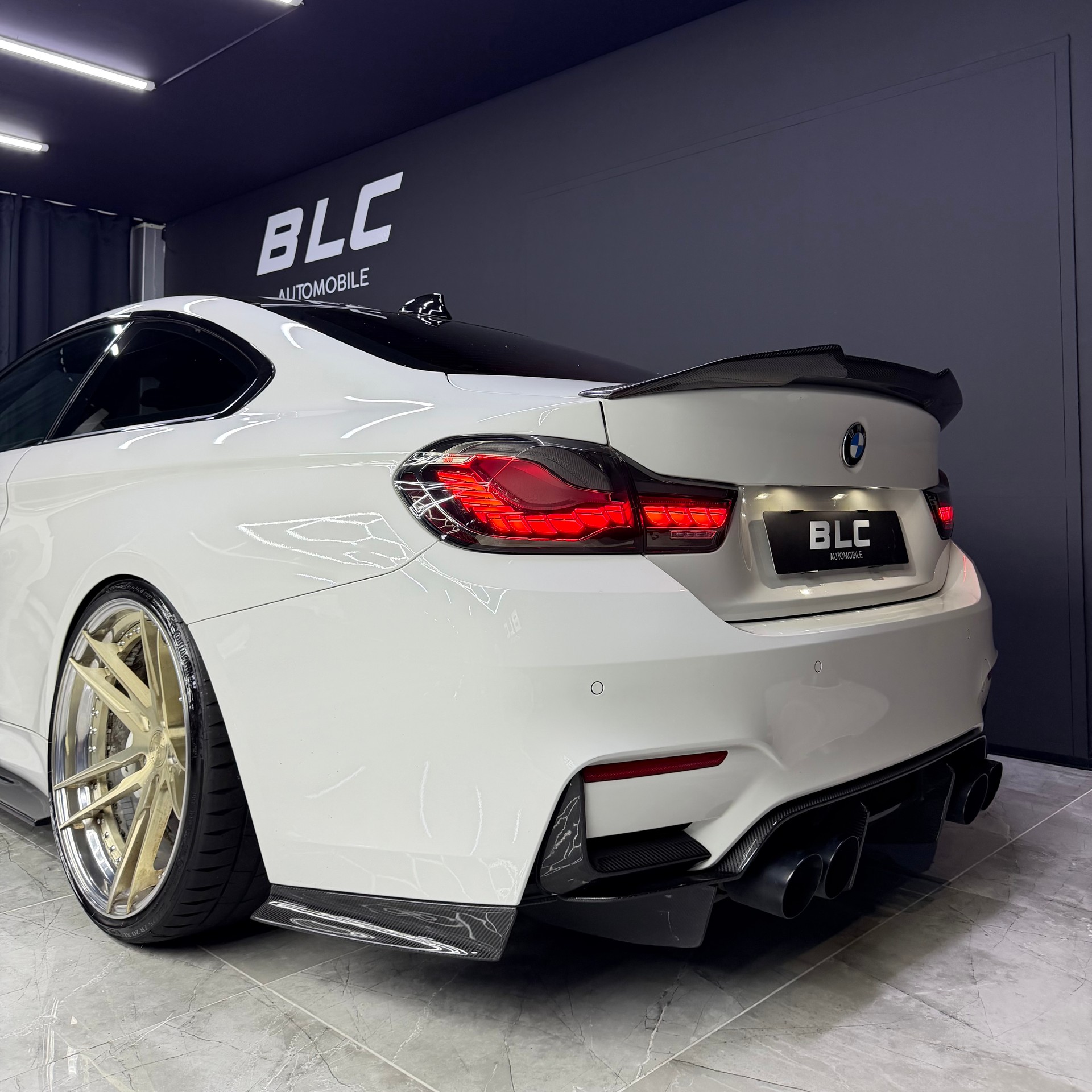 BMW M4 Coupé Handschalter Unikat-image-5