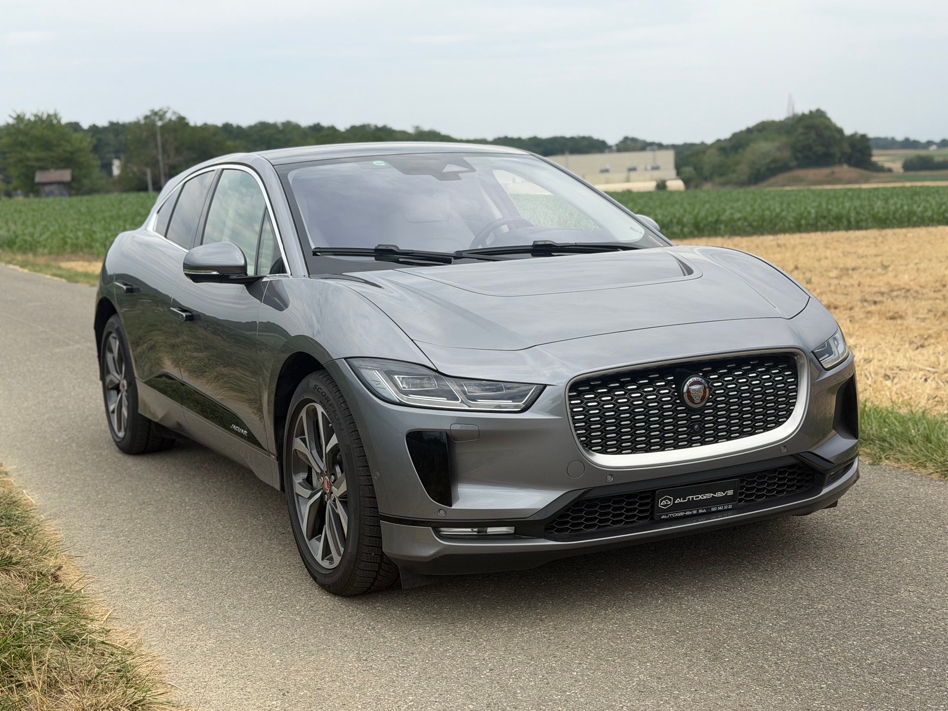 JAGUAR I-Pace EV400 HSE AWD-image-2