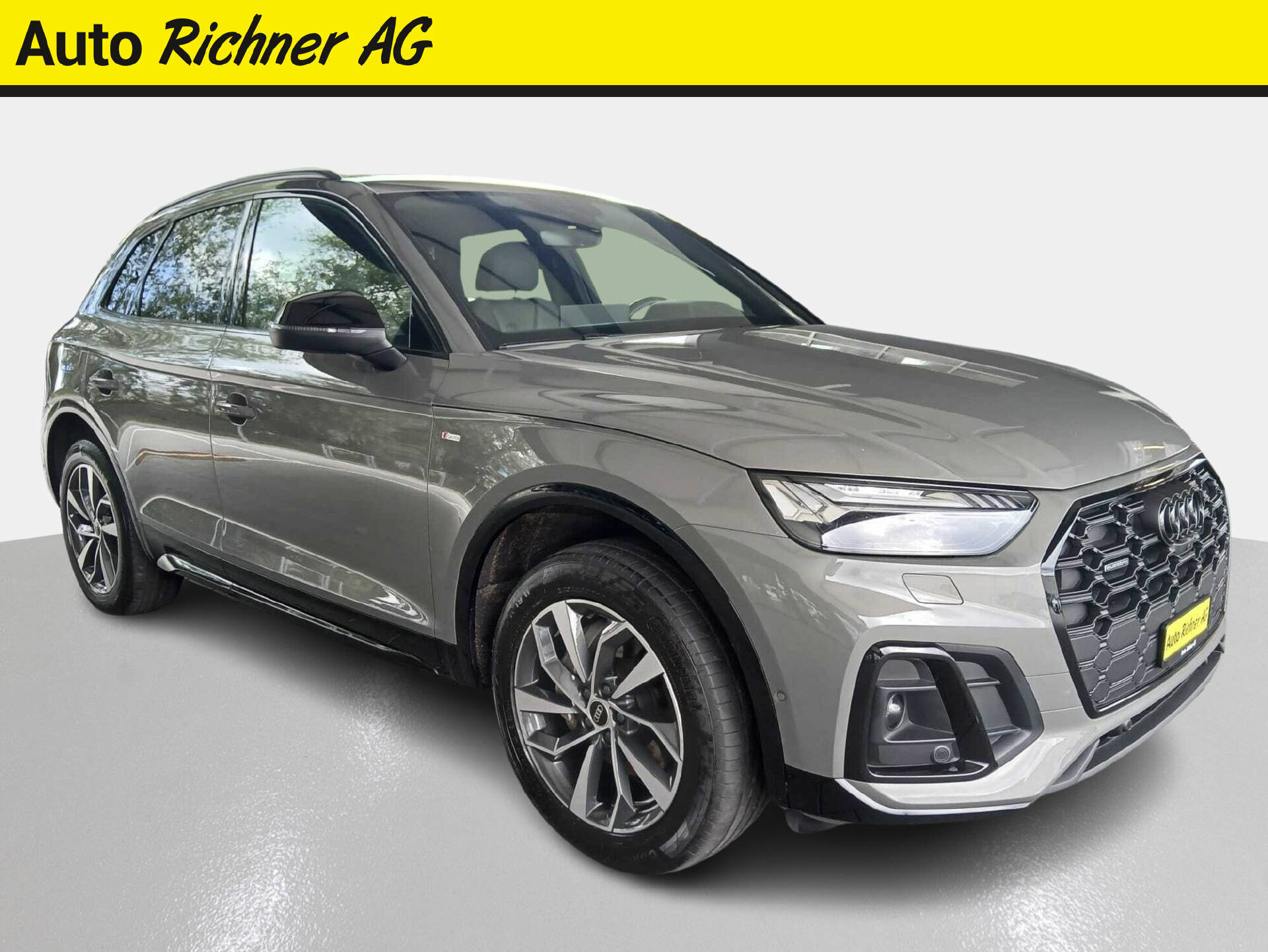 AUDI Q5 2.0 40 TFSI S Line quattro S-Tronic-image-0