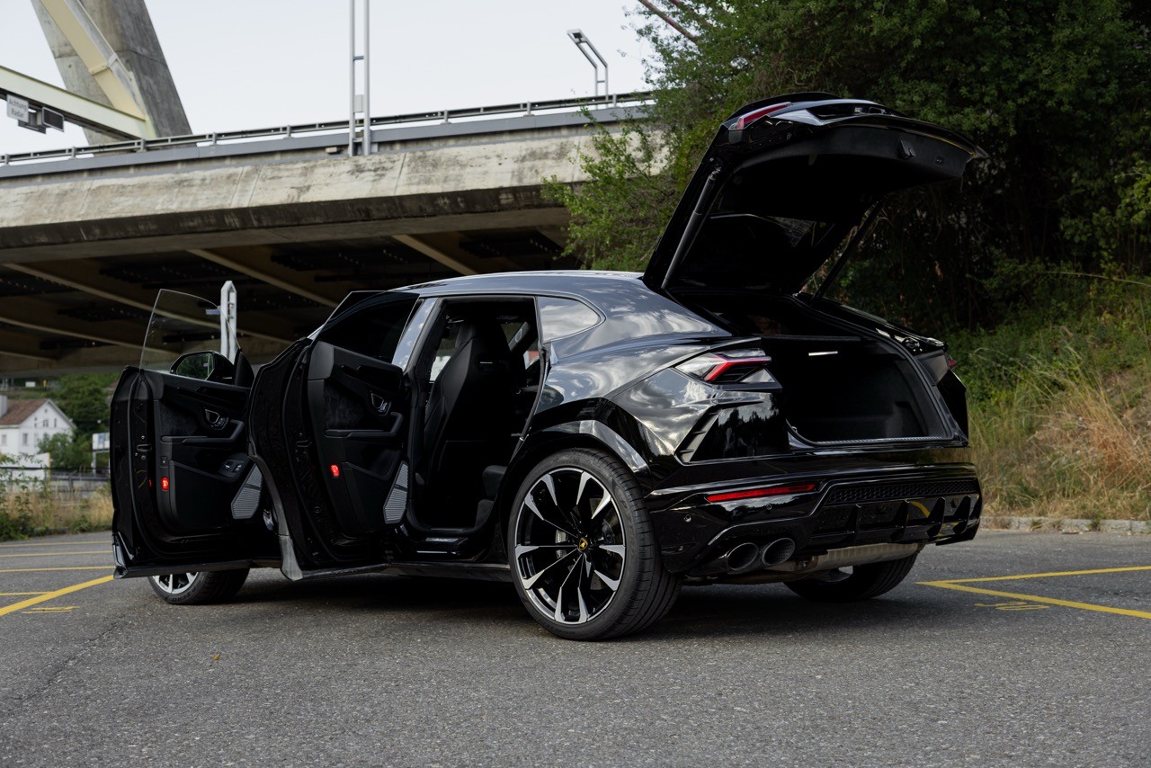 LAMBORGHINI 636 Urus-image-11