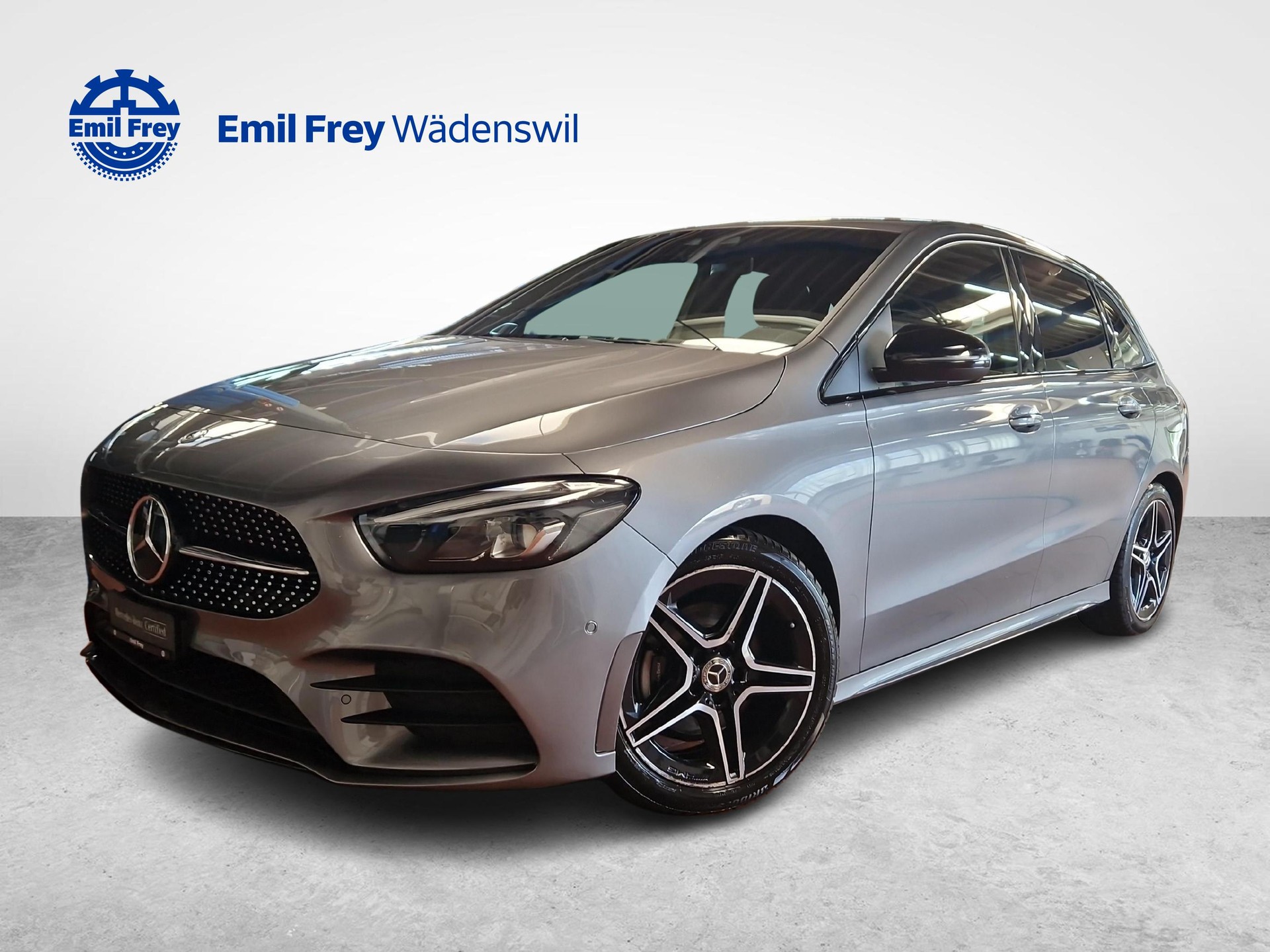 MERCEDES-BENZ B 200 AMG Line-image-0
