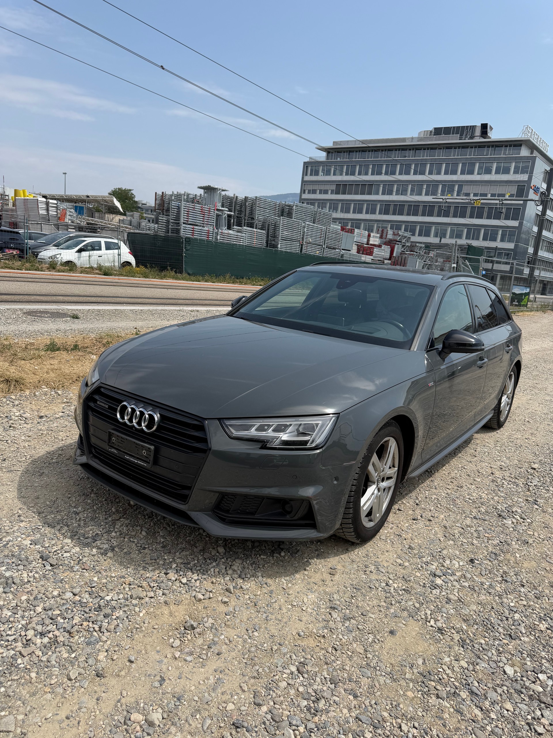 AUDI A4 Avant 2.0 TFSI Sport quattro S-tronic-image-7