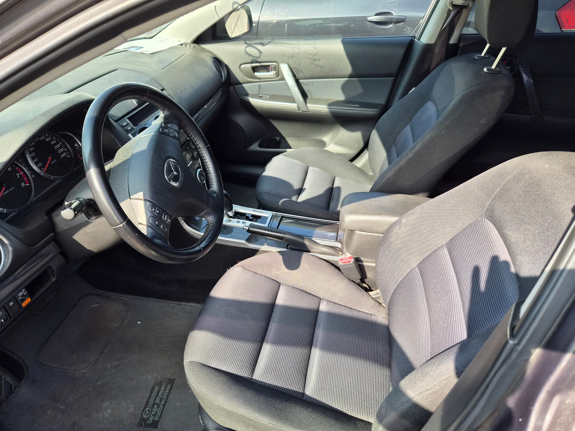 MAZDA 6 2.0 16V Exclusive-image-1