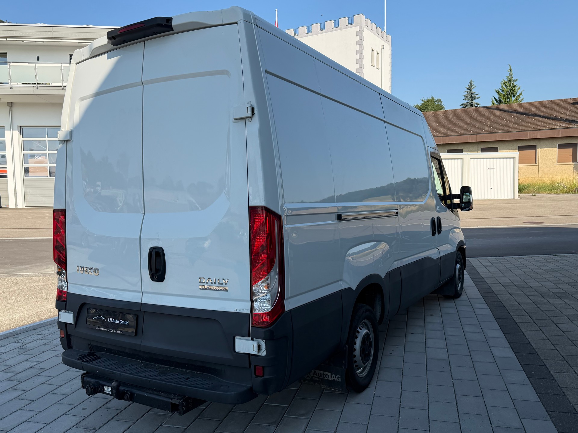 IVECO 35 S 16 Automat Frisch MFK-image-2