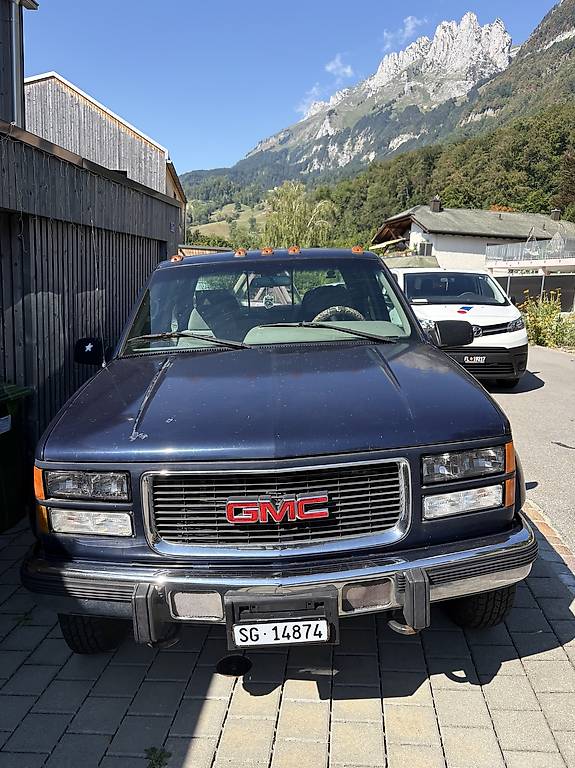 GMC C/K Pickup-image-0