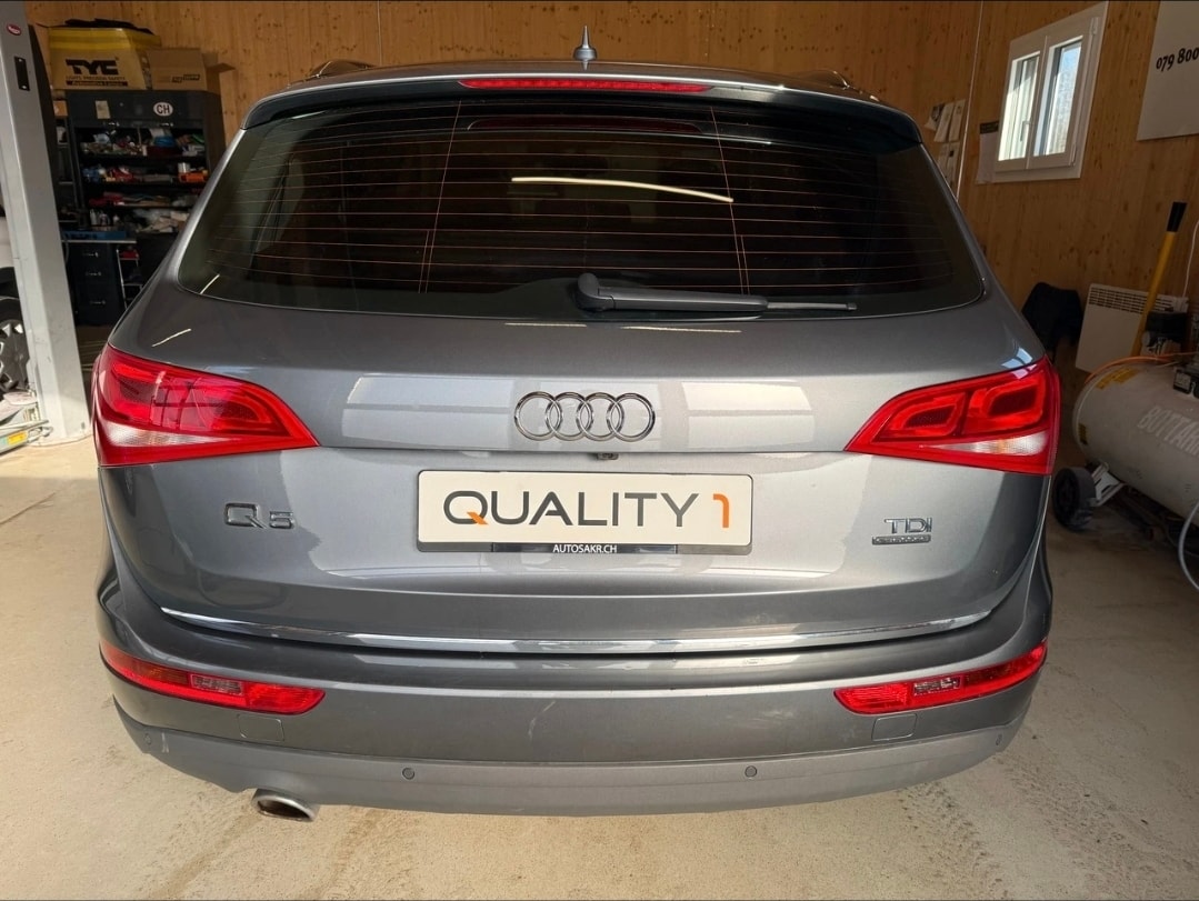 AUDI Q5 2.0 TDI quattro S-tronic-image-4