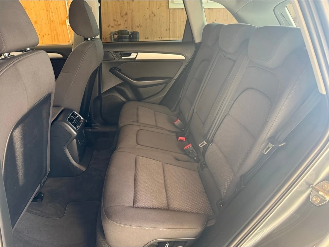 AUDI Q5 2.0 TDI quattro S-tronic-image-7
