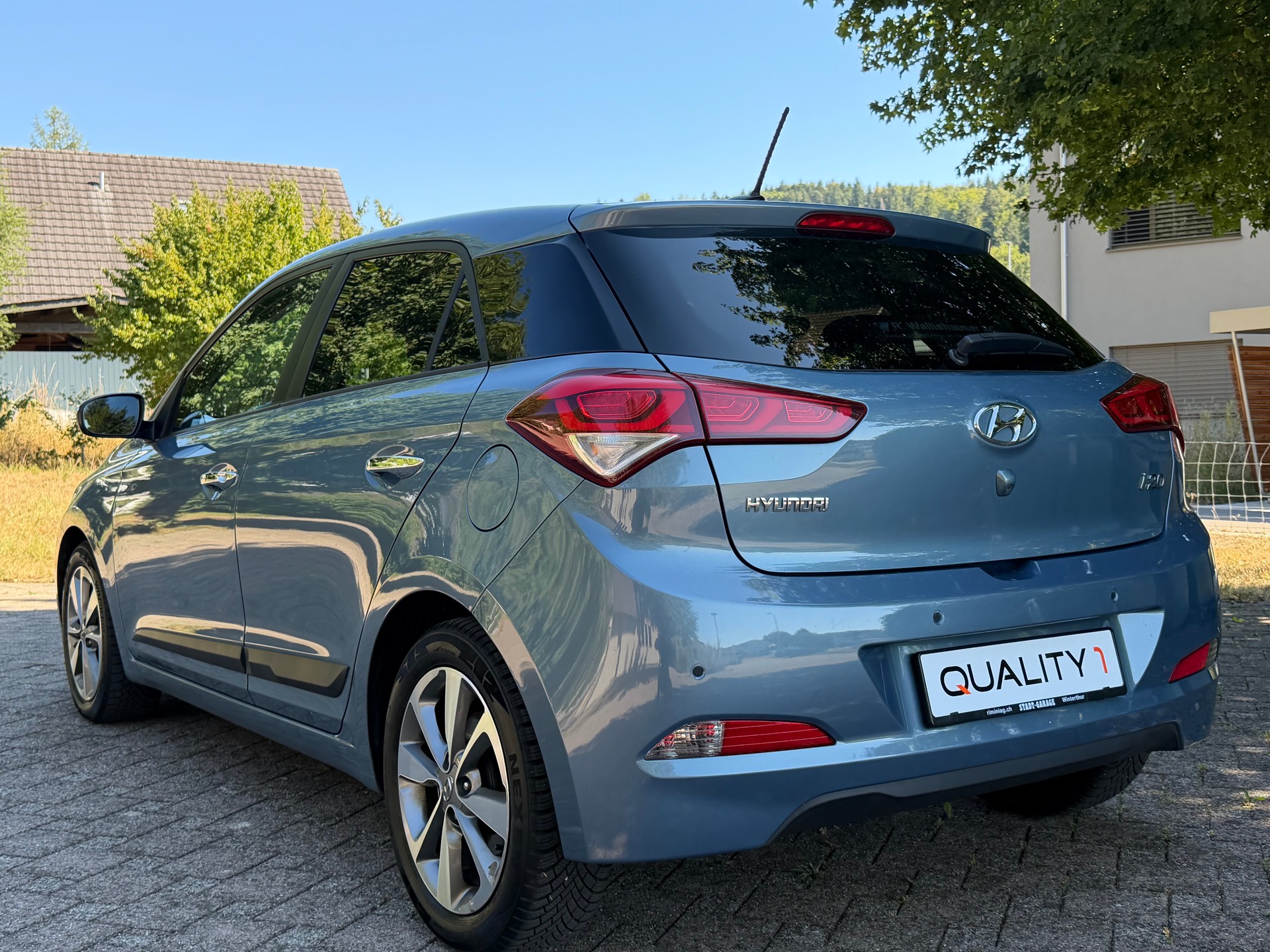 HYUNDAI i20 1.4 Vertex Automatic-image-4