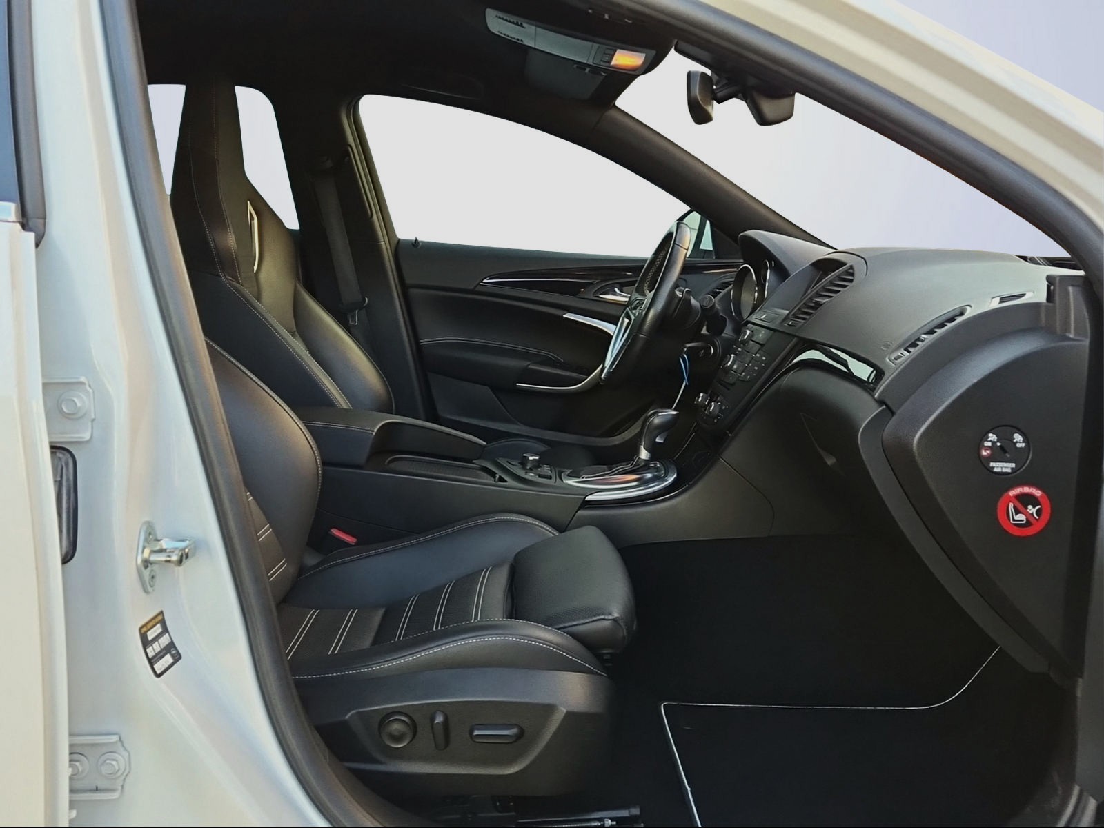 OPEL Insignia Sports Tourer 2.8 Turbo OPC 4WD Automatic-image-11