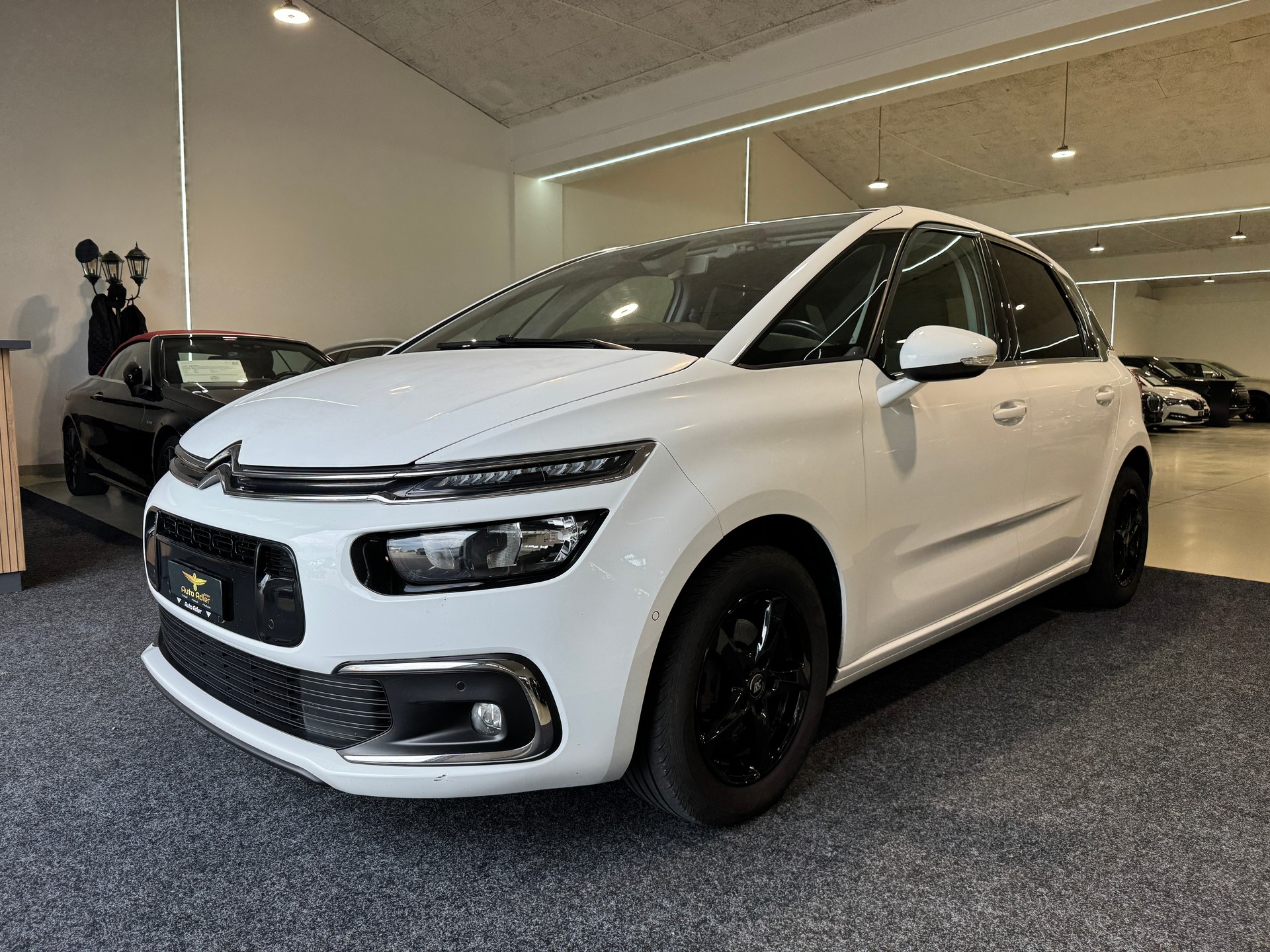 CITROEN C4 Spacetourer 1.2 Pure Tech Feel Edition-image-1
