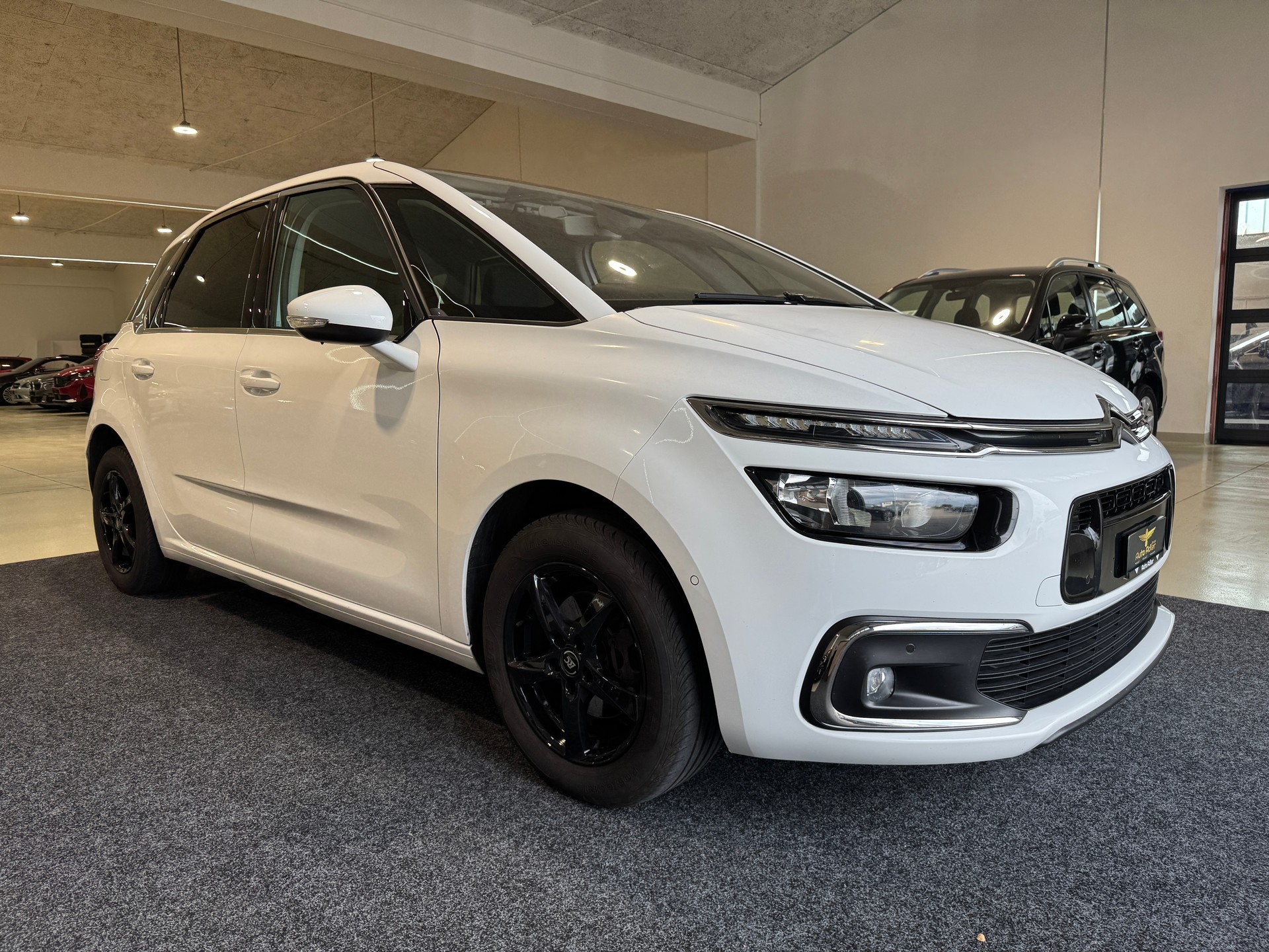 CITROEN C4 Spacetourer 1.2 Pure Tech Feel Edition-image-2