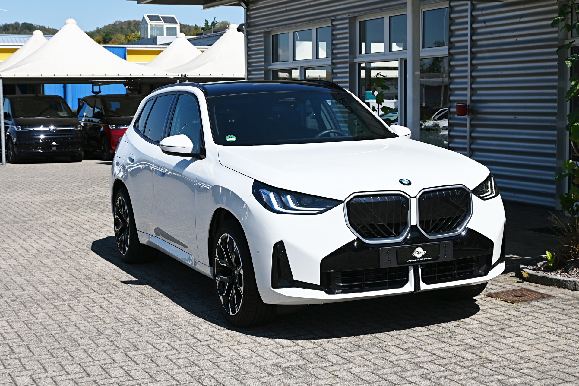 BMW X3 xDrive 48V 20d M Sport Pro + AHK 2500kg-image-0