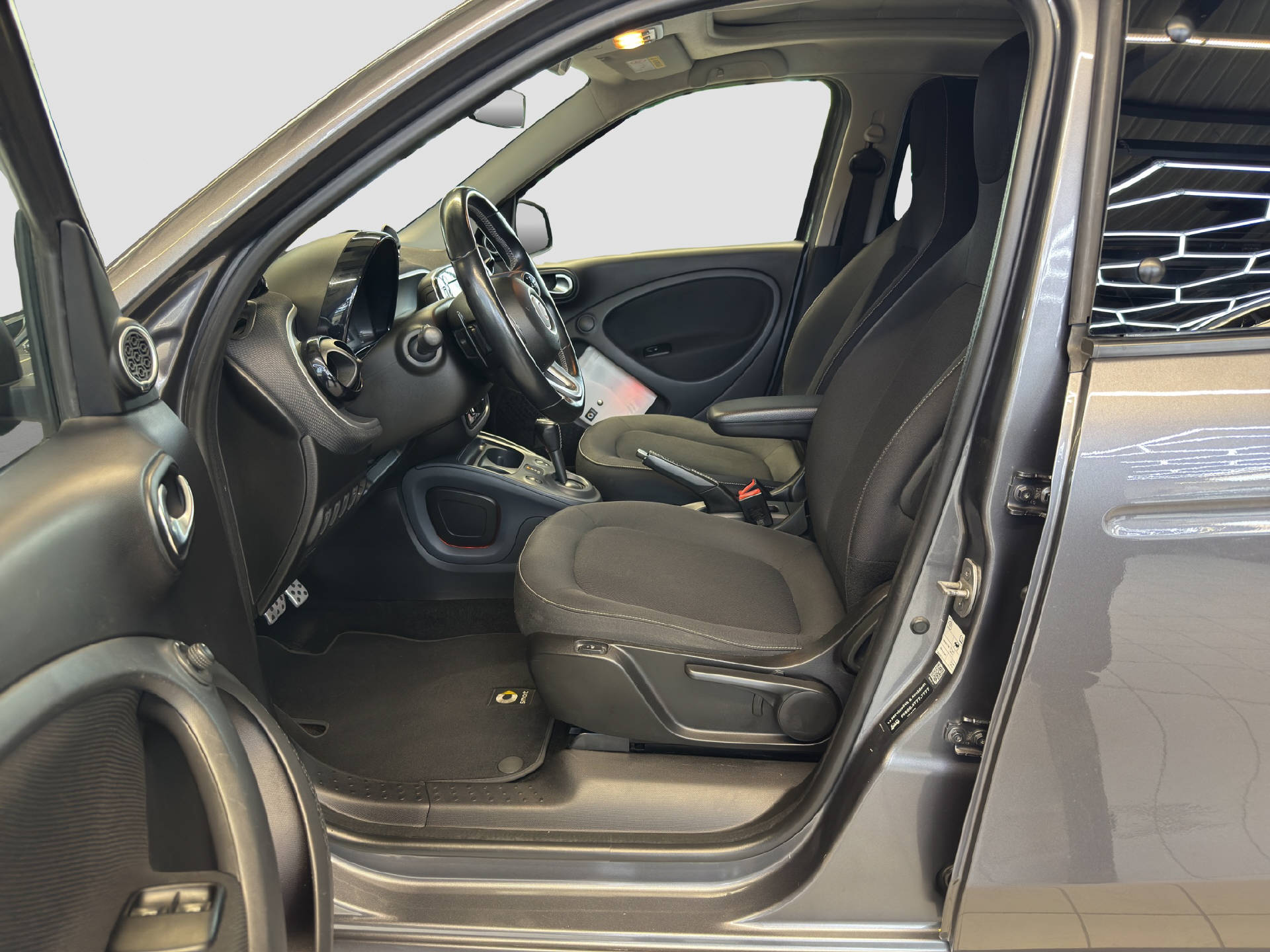 SMART Forfour 0.9 Passion twinamic-image-6