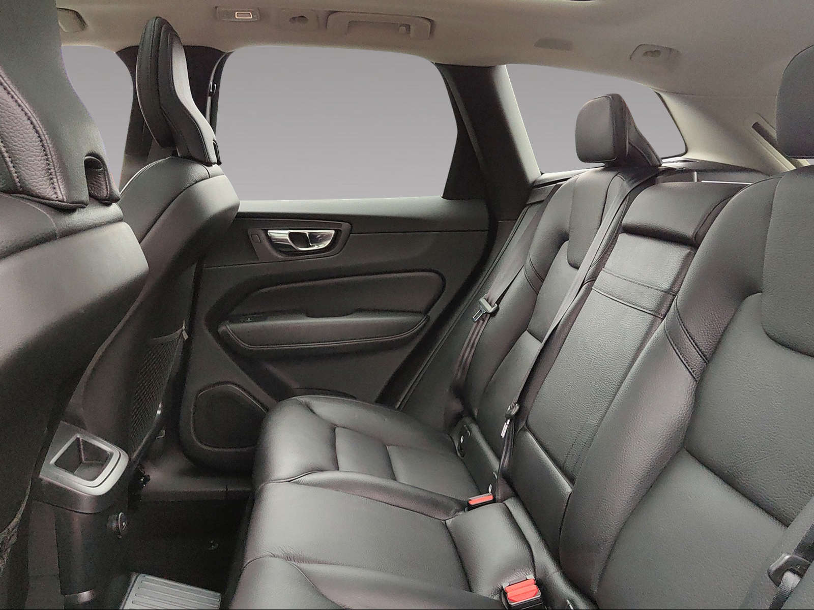 VOLVO XC60 2.0 T6 TE Inscription Expression eAWD-image-10