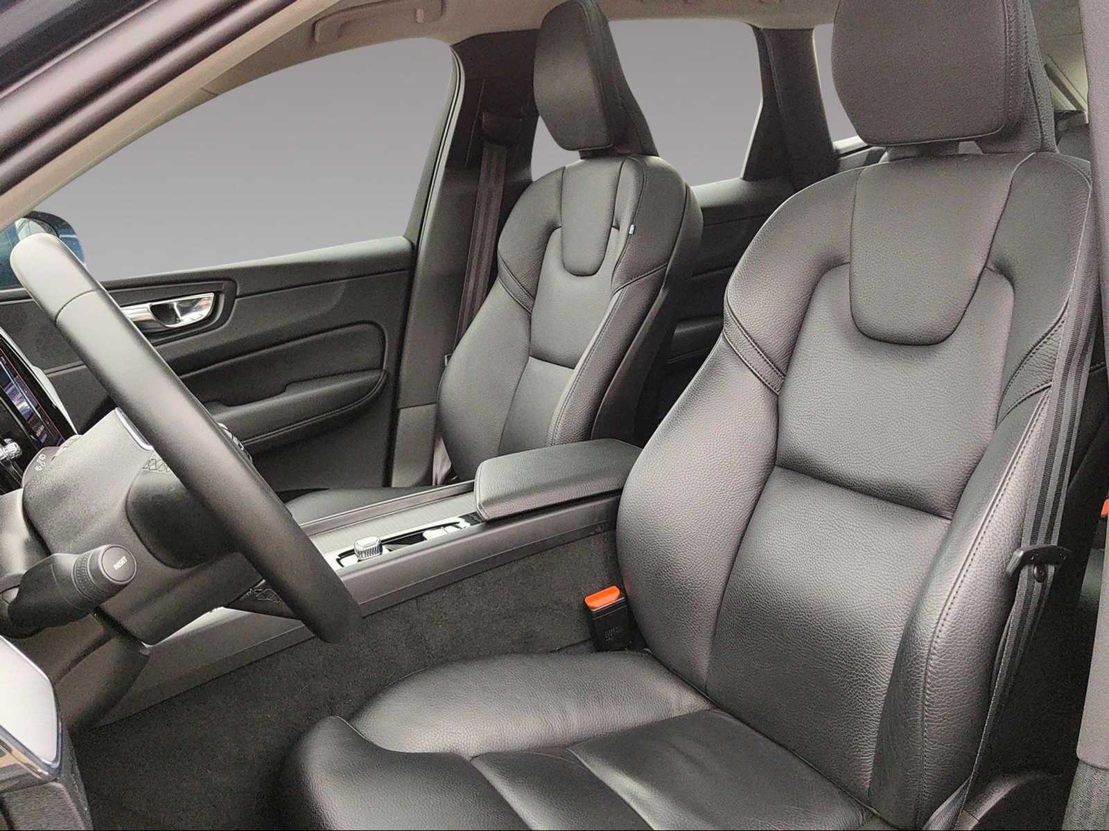 VOLVO XC60 2.0 T6 TE Inscription Expression eAWD-image-7