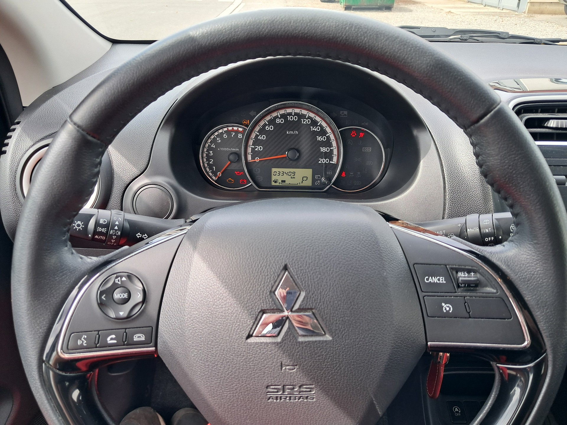 MITSUBISHI Space Star 1.2 Value CVT-image-10