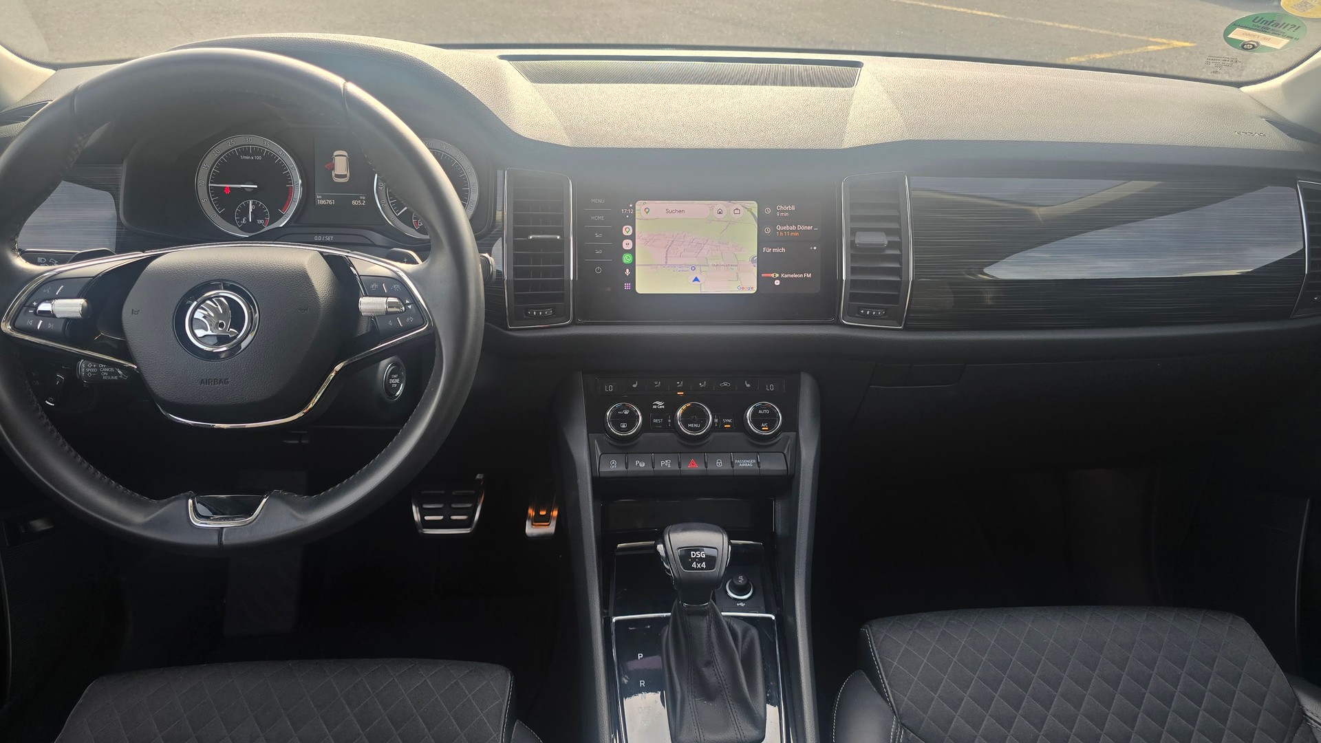 SKODA Kodiaq 2.0 TDI SCR Style 4x4 DSG-image-13
