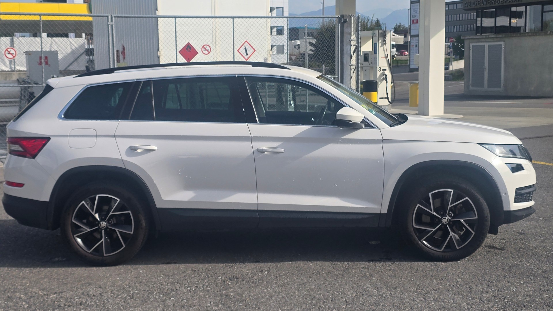 SKODA Kodiaq 2.0 TDI SCR Style 4x4 DSG-image-3