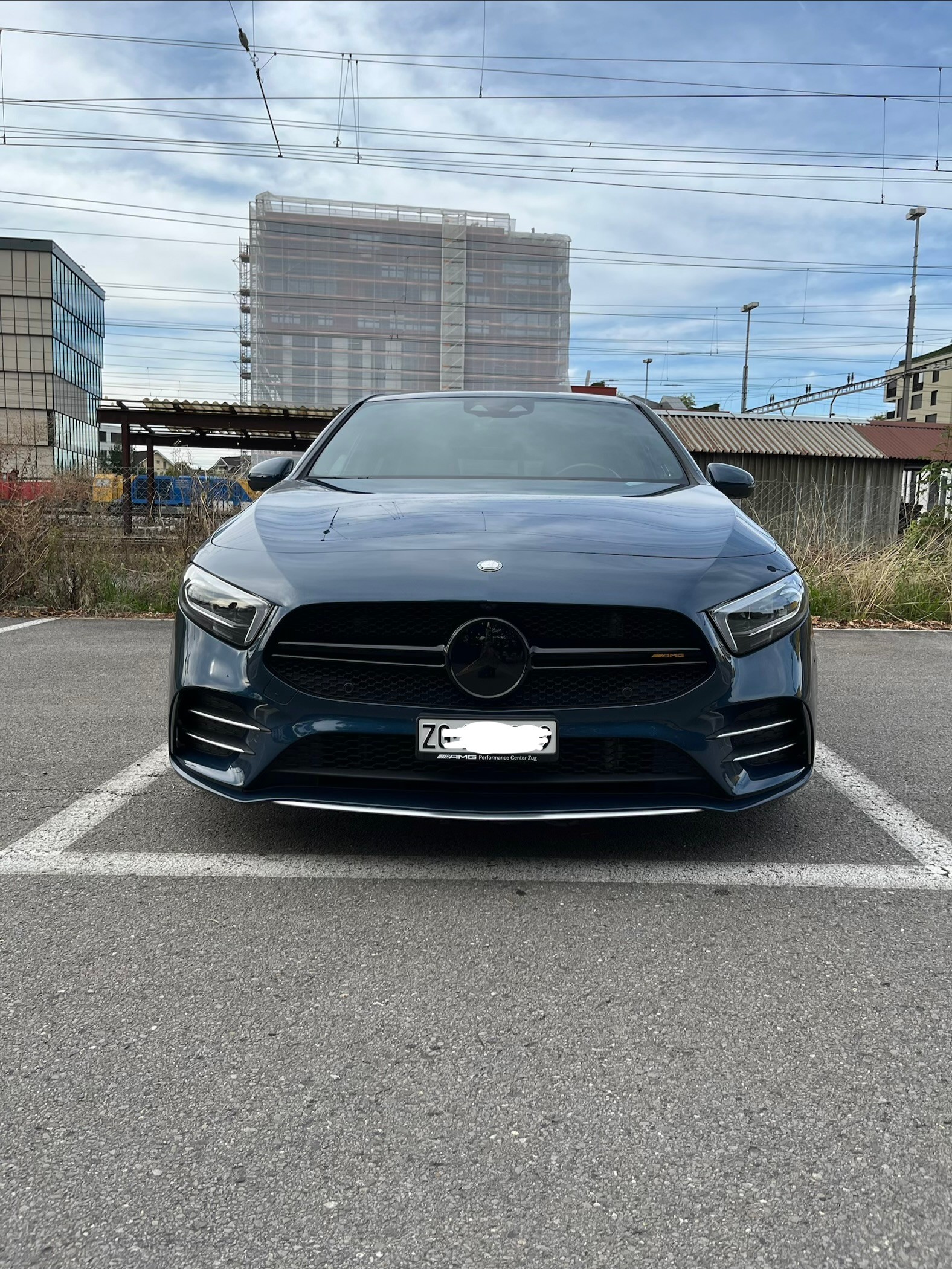 MERCEDES-BENZ A 35 AMG 4matic-image-1