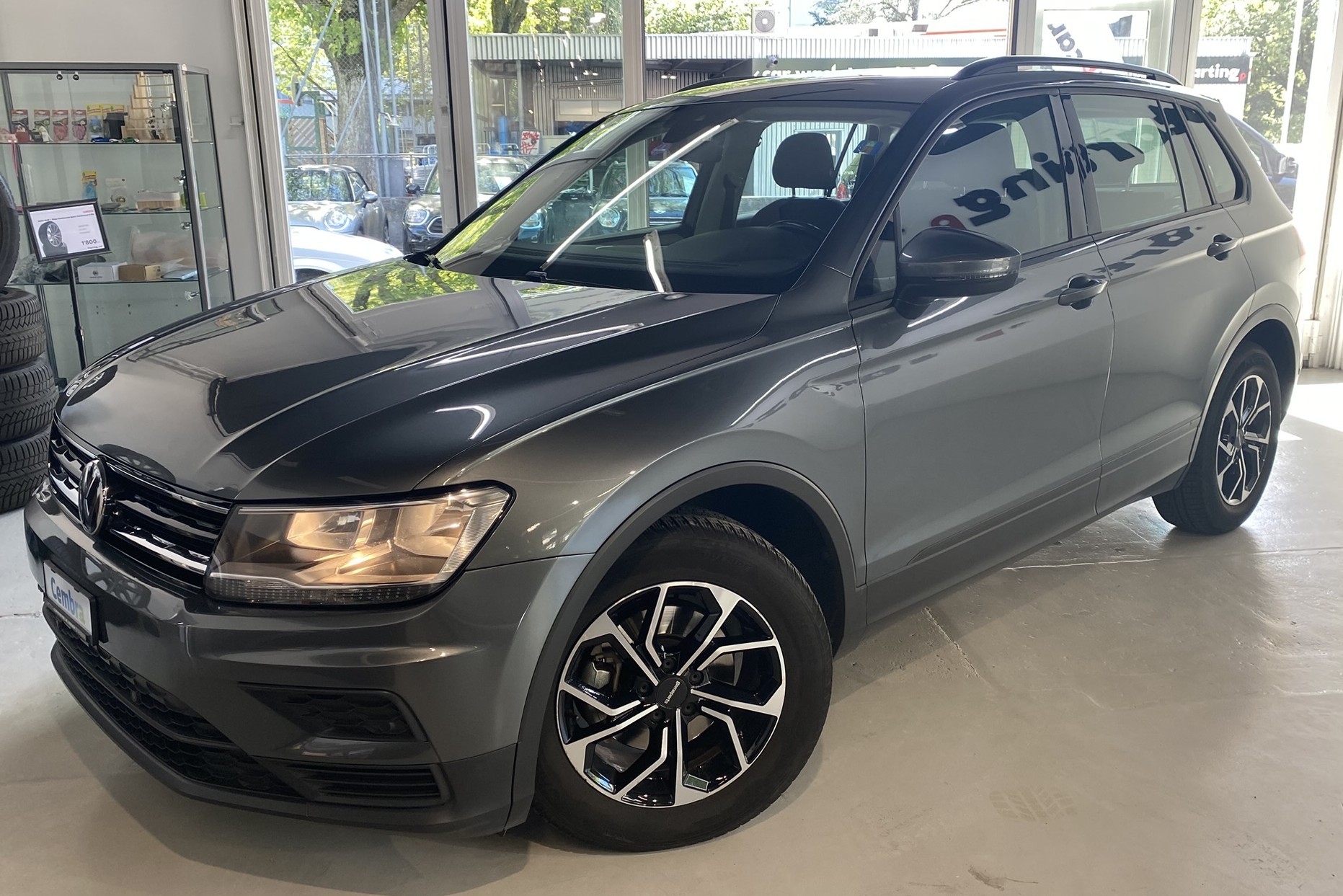 VW Tiguan 1.5TSI Evo Trendline DSG-showroom-element-3