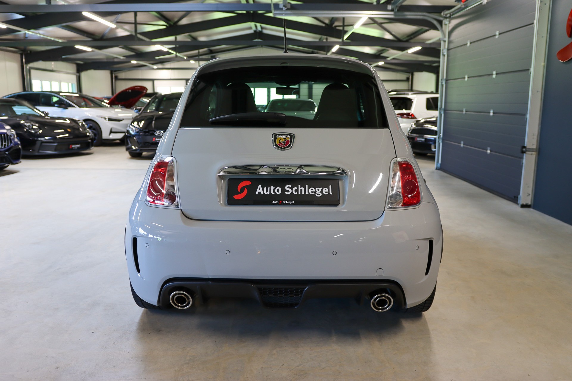 FIAT 500 1.4 16V Turbo Abarth-image-4