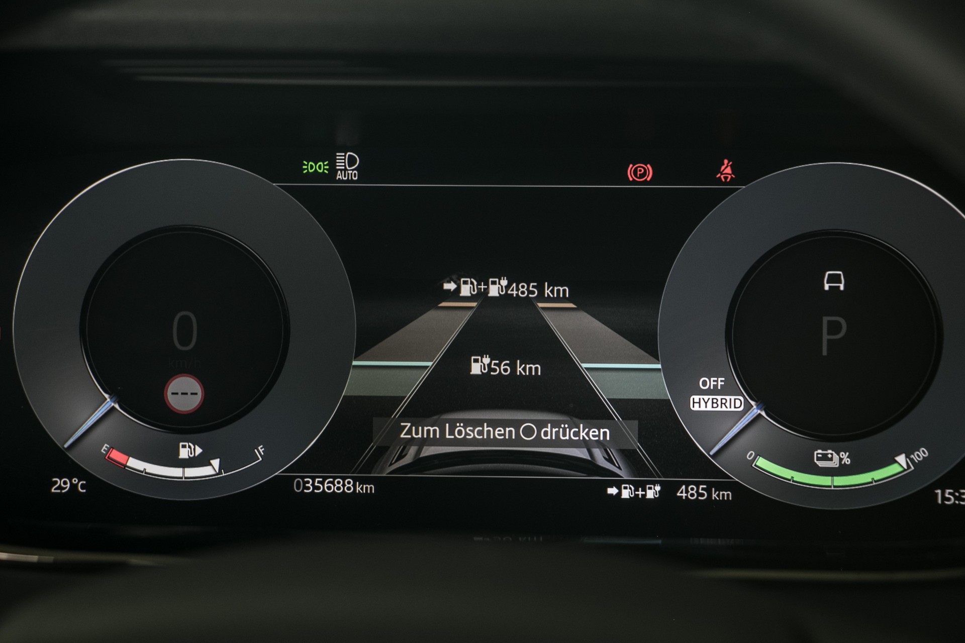 LAND ROVER Range Rover Evoque P 270e S AT9-image-6
