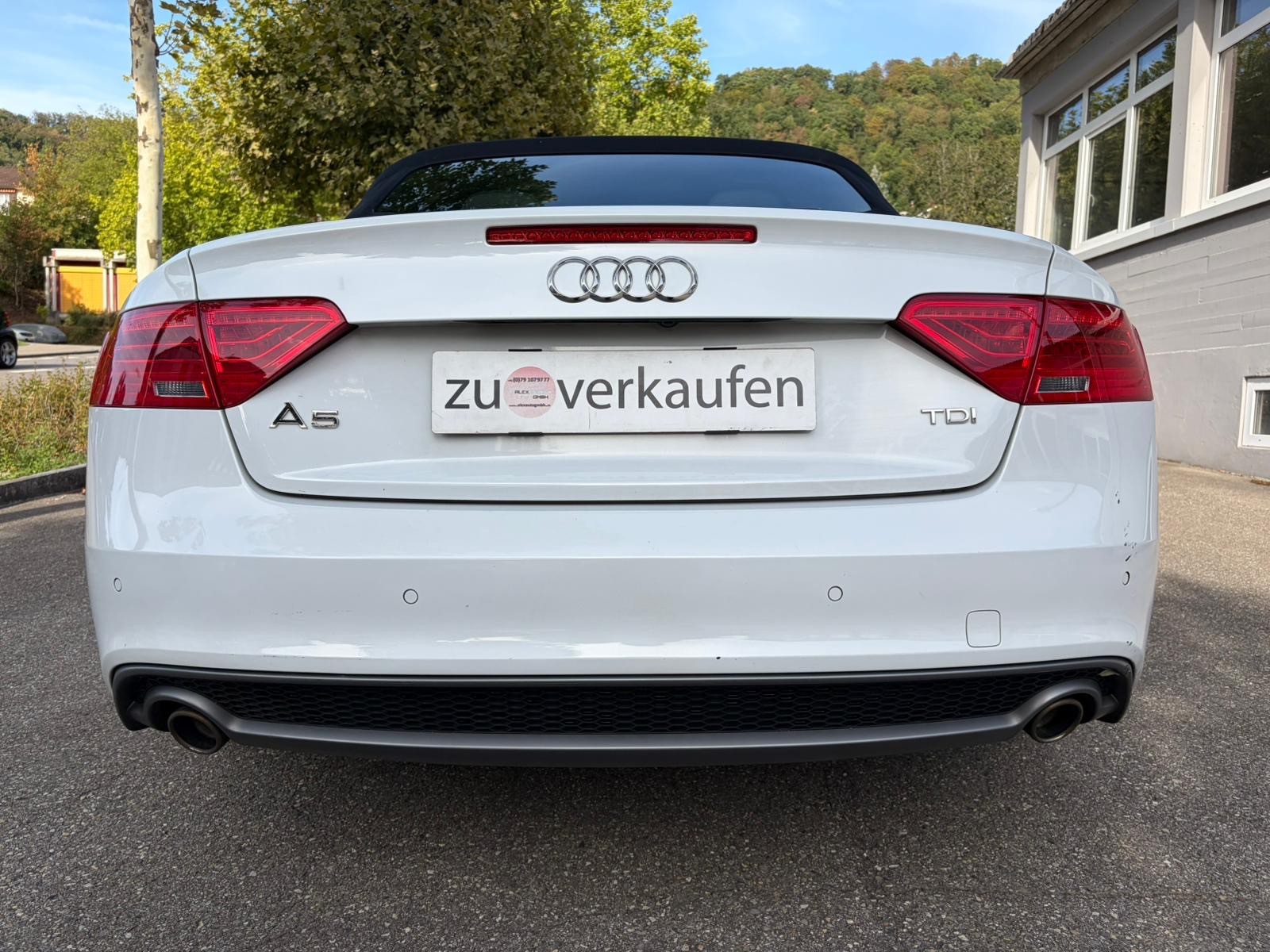 AUDI A5 Cabriolet 3.0 TDI S-Line-image-4