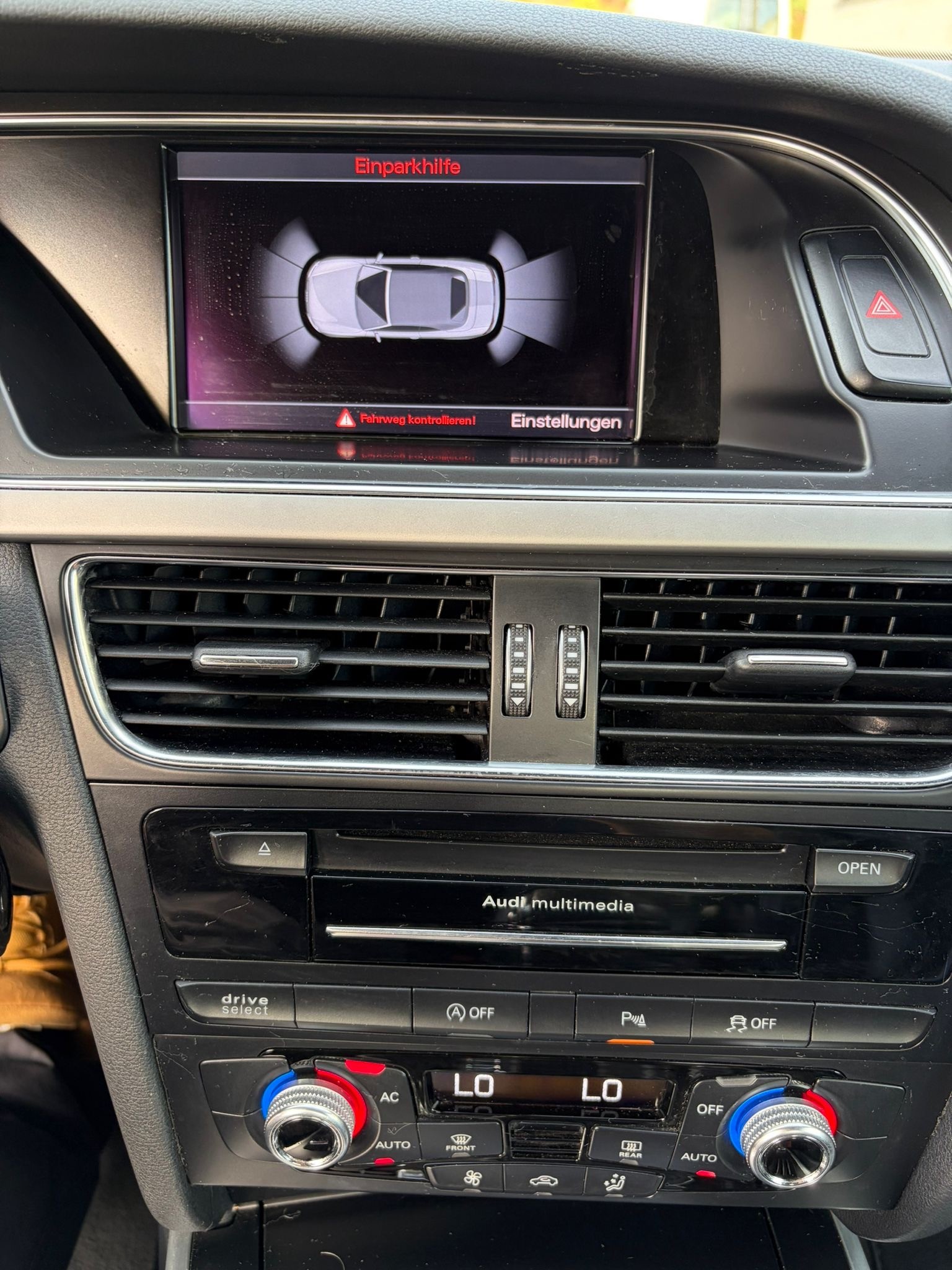 AUDI A5 Cabriolet 3.0 TDI S-Line-image-14