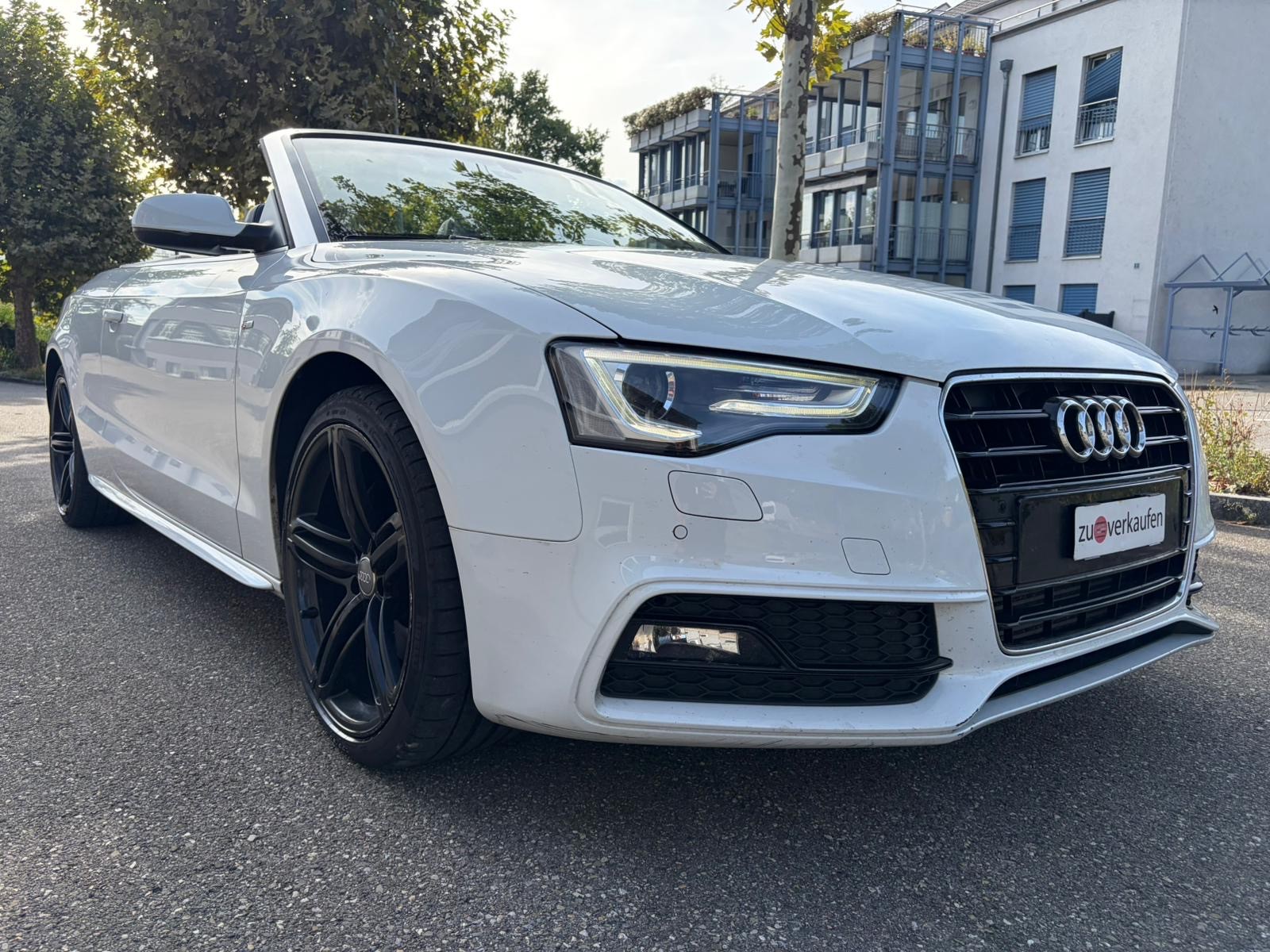 AUDI A5 Cabriolet 3.0 TDI S-Line-image-2