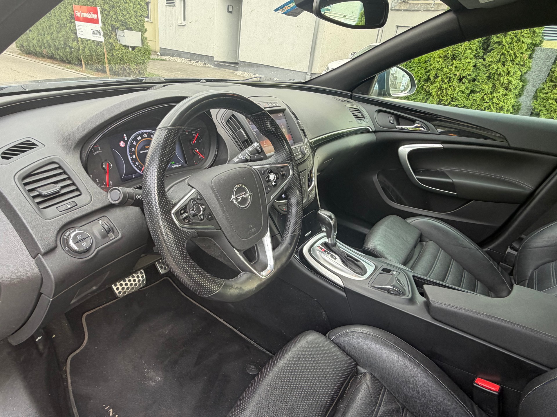 OPEL Insignia 2.0 Turbo Edition 4WD-image-10