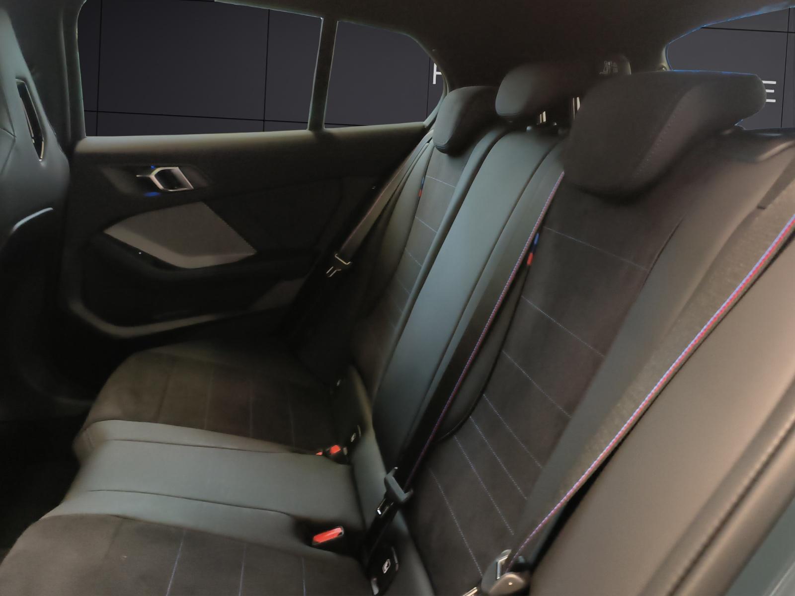 BMW M135i xDrive-image-12