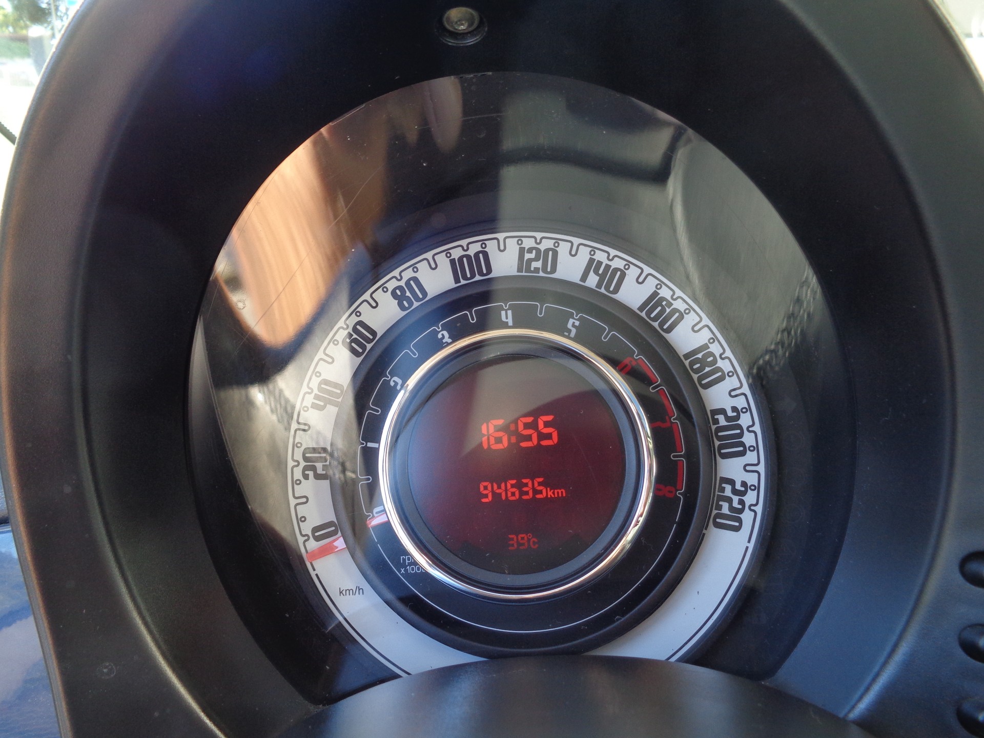 FIAT 500 1.4 16V Lounge Dualogic-image-14