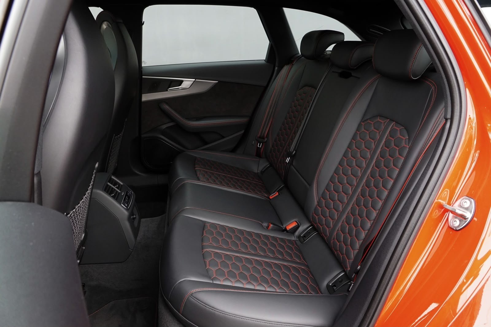 AUDI 2.9 V6 TFSI quattro T-Tronic-image-3