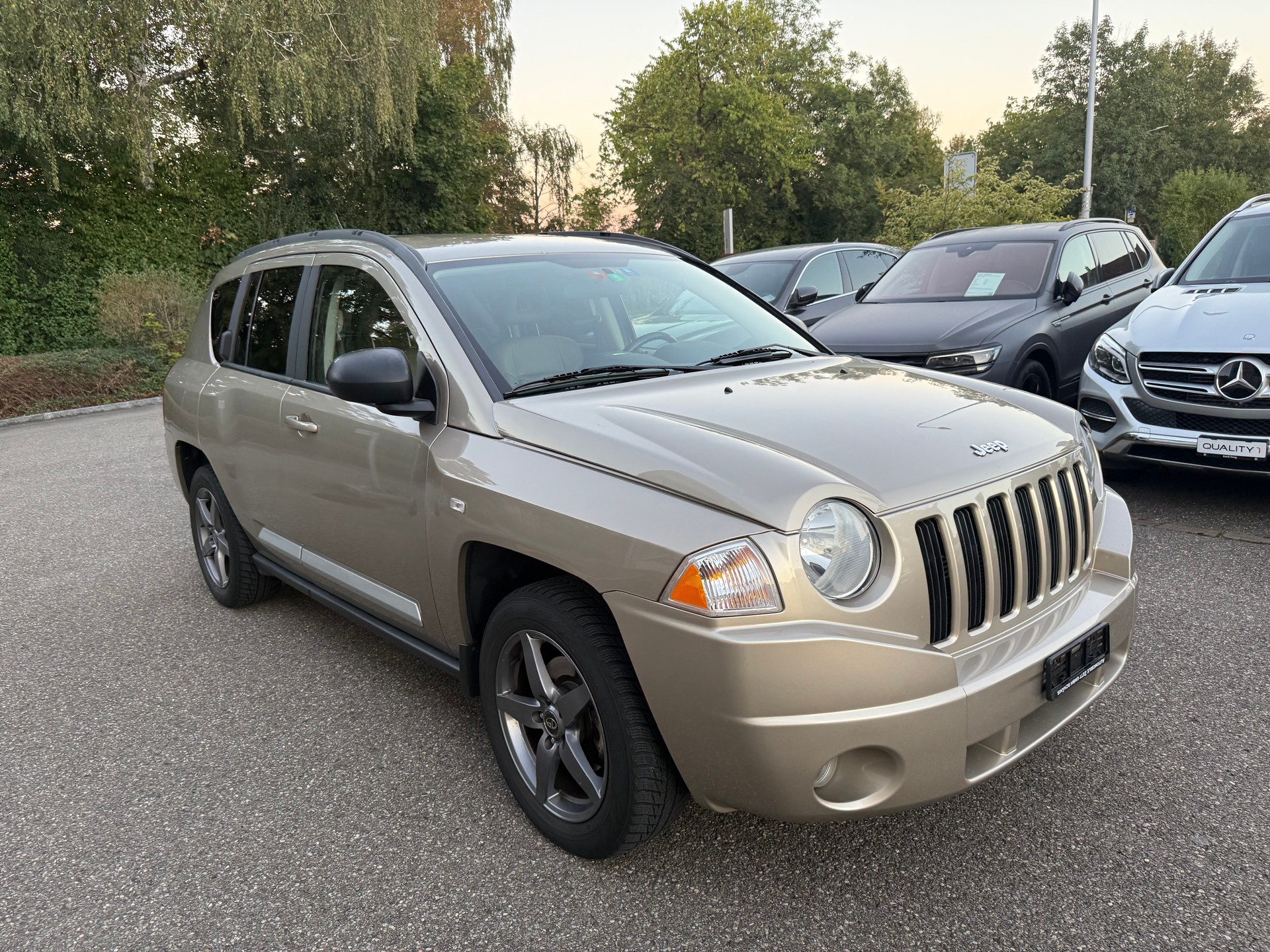 JEEP Compass 2.4 Limited CVT-image-2