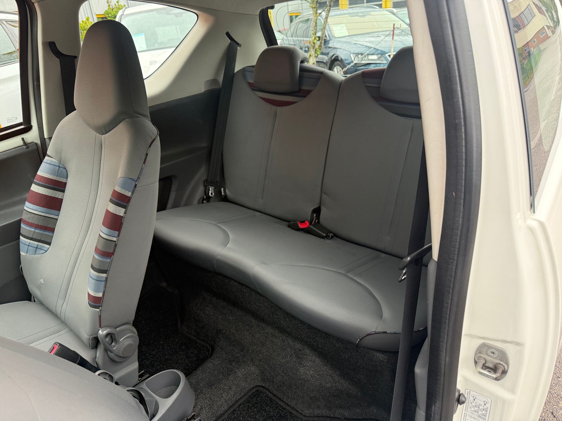 CITROEN C1 1.0i Essentiel-image-6