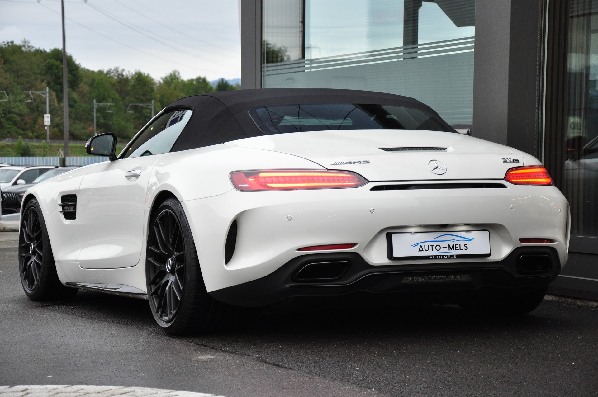 MERCEDES-BENZ AMG GT C Roadster Speedshift DCT-image-6