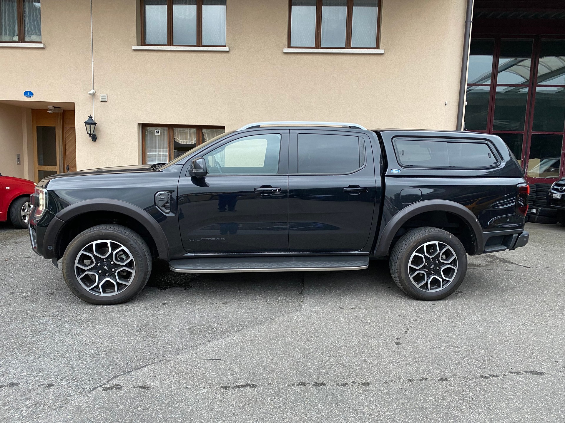 FORD Ranger Wildtrak 3.0 Eco Blue e-4WD Automat-image-11